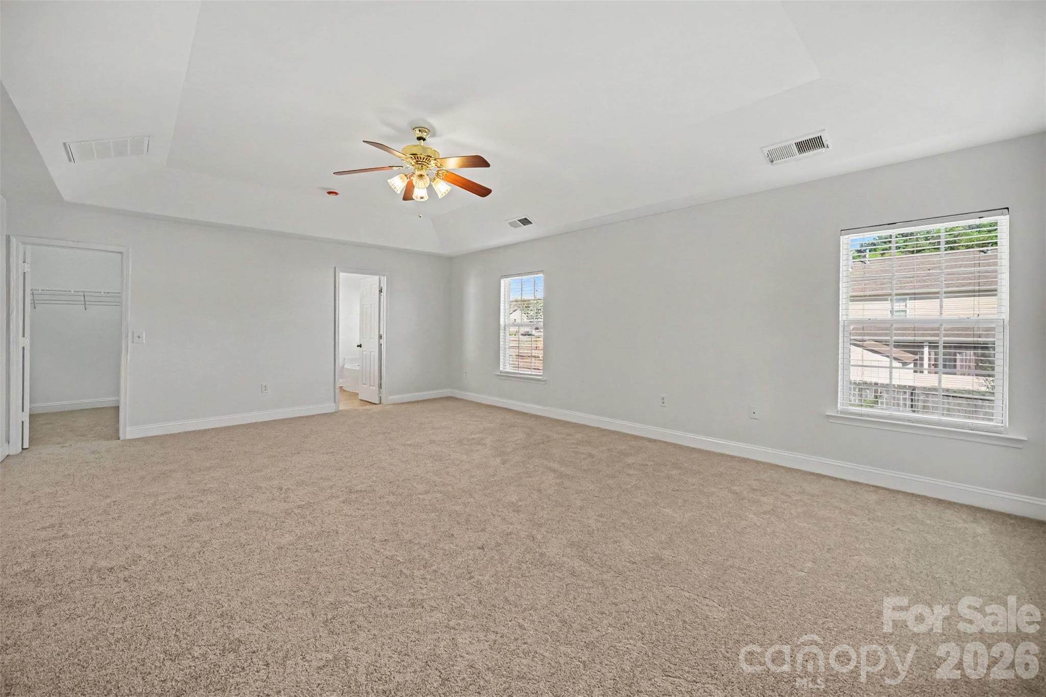 10033 Markus Drive Property Photo 9