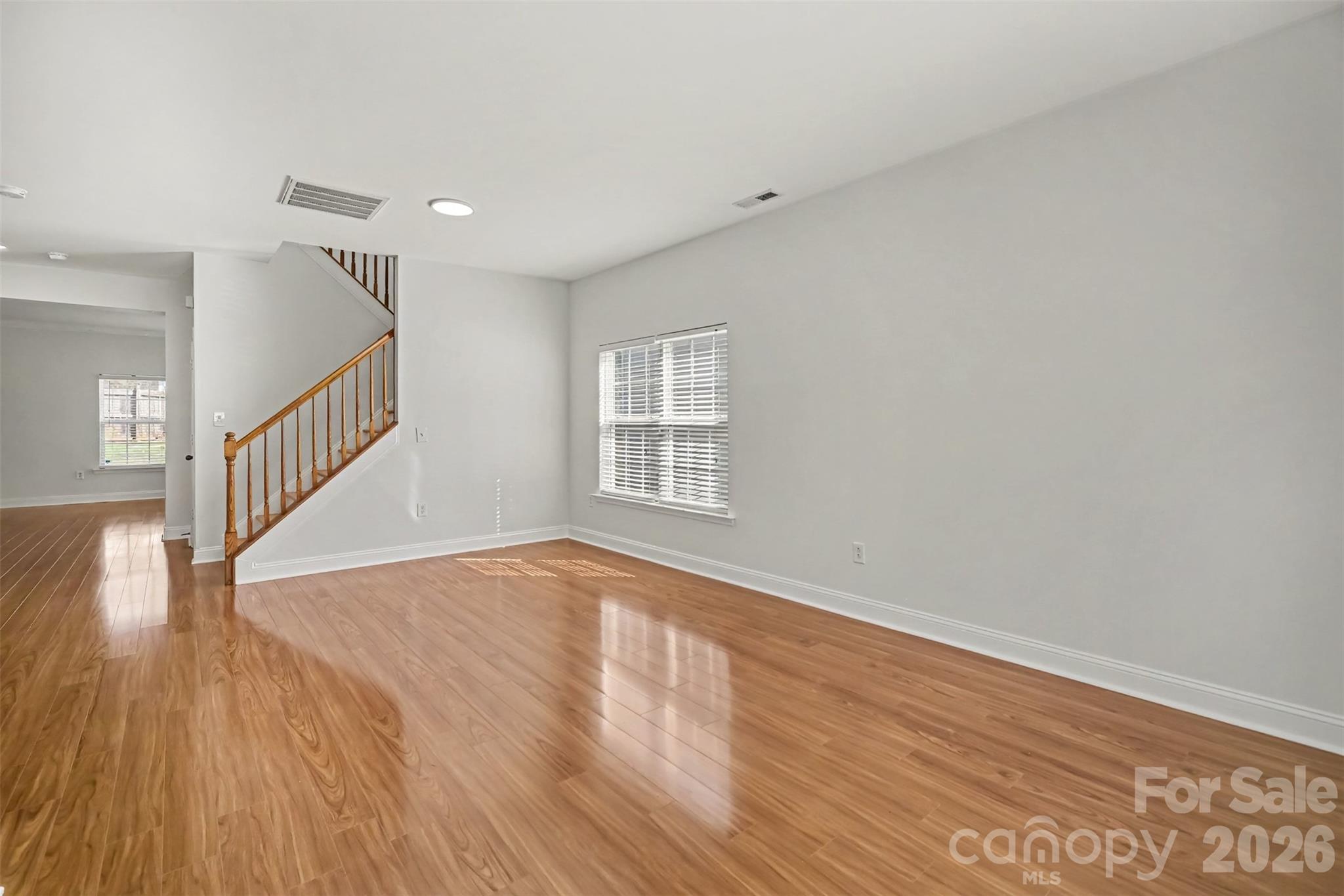 10033 Markus Drive Property Photo 13