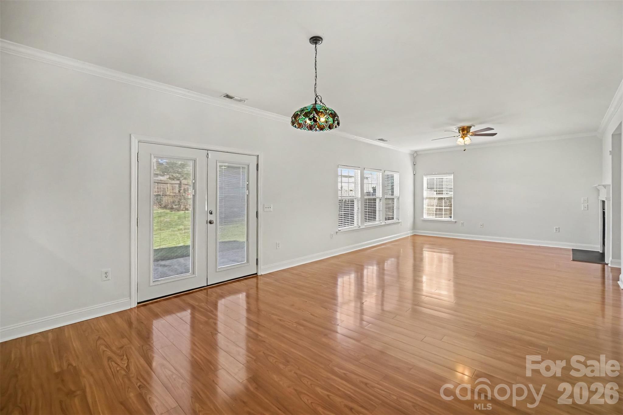 10033 Markus Drive Property Photo 14
