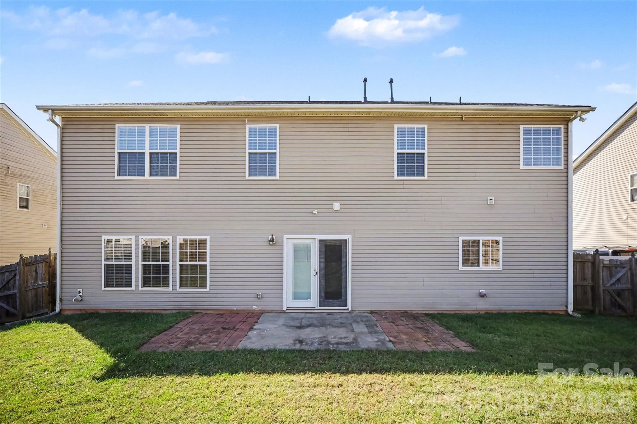 10033 Markus Drive Property Photo 33