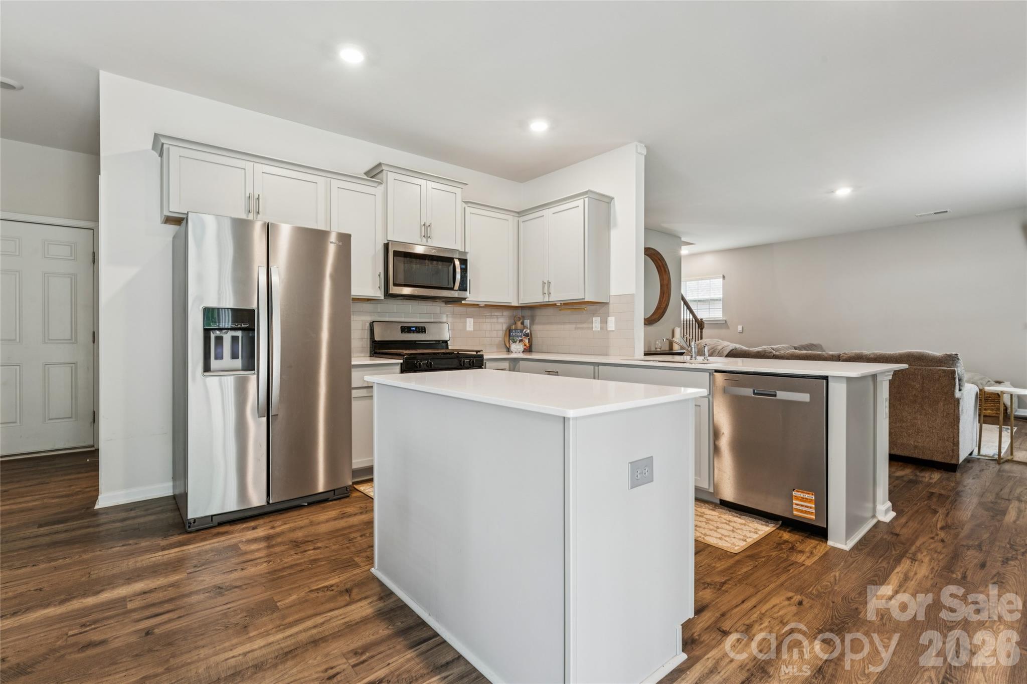 3719 Stanley Creek Drive Property Photo 11
