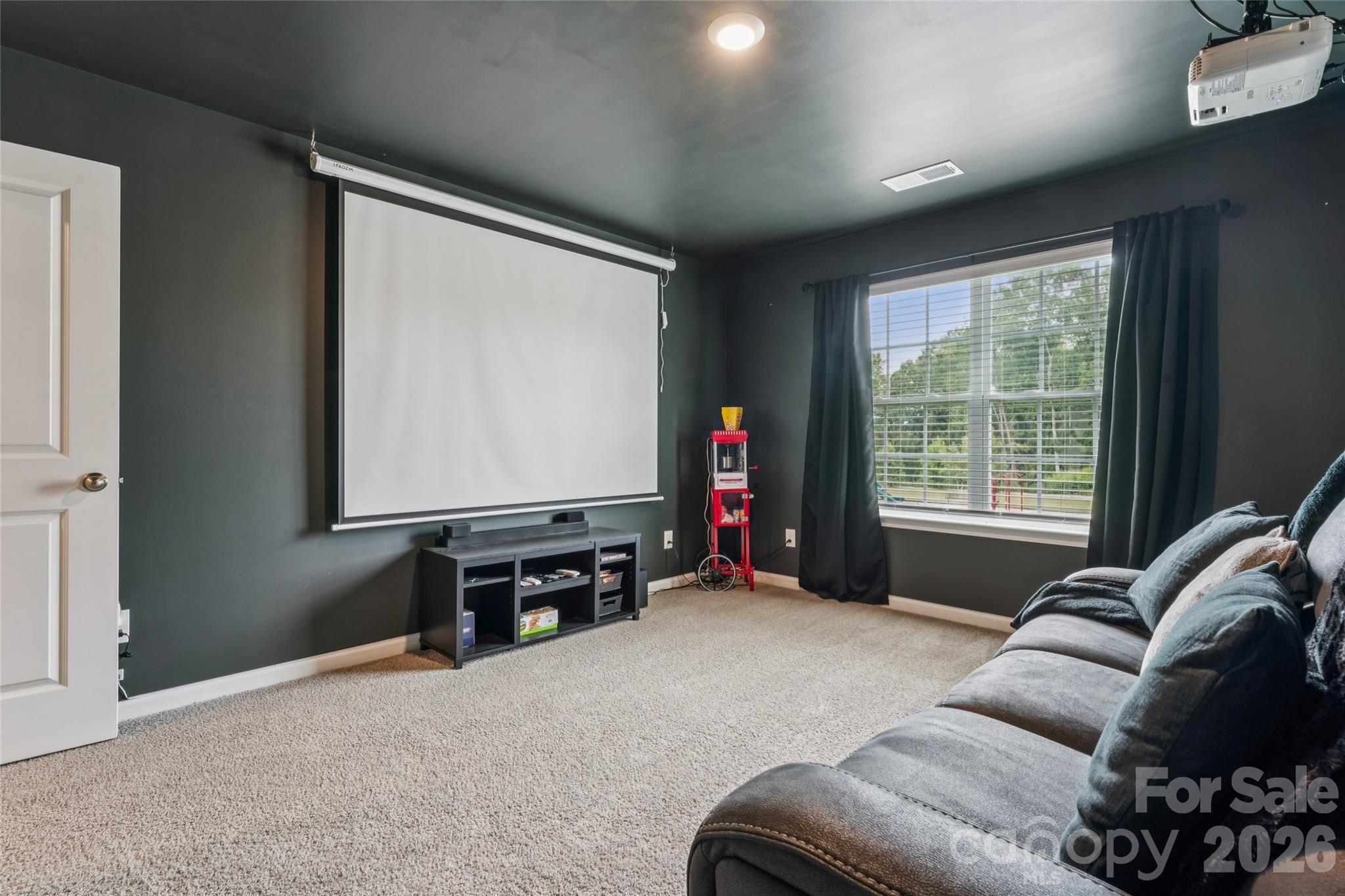 3719 Stanley Creek Drive Property Photo 20