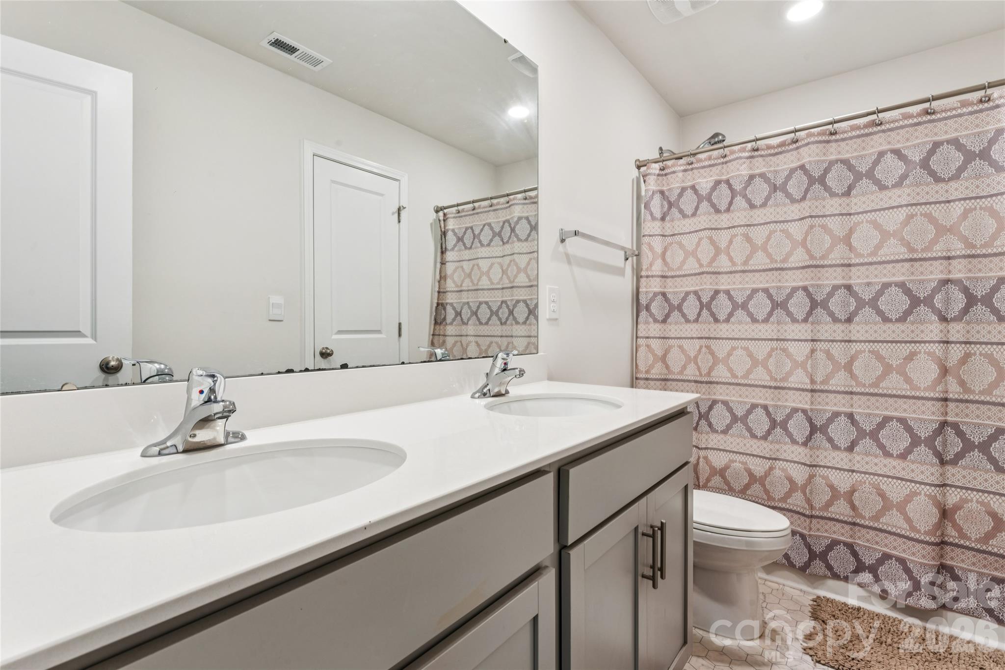 3719 Stanley Creek Drive Property Photo 21