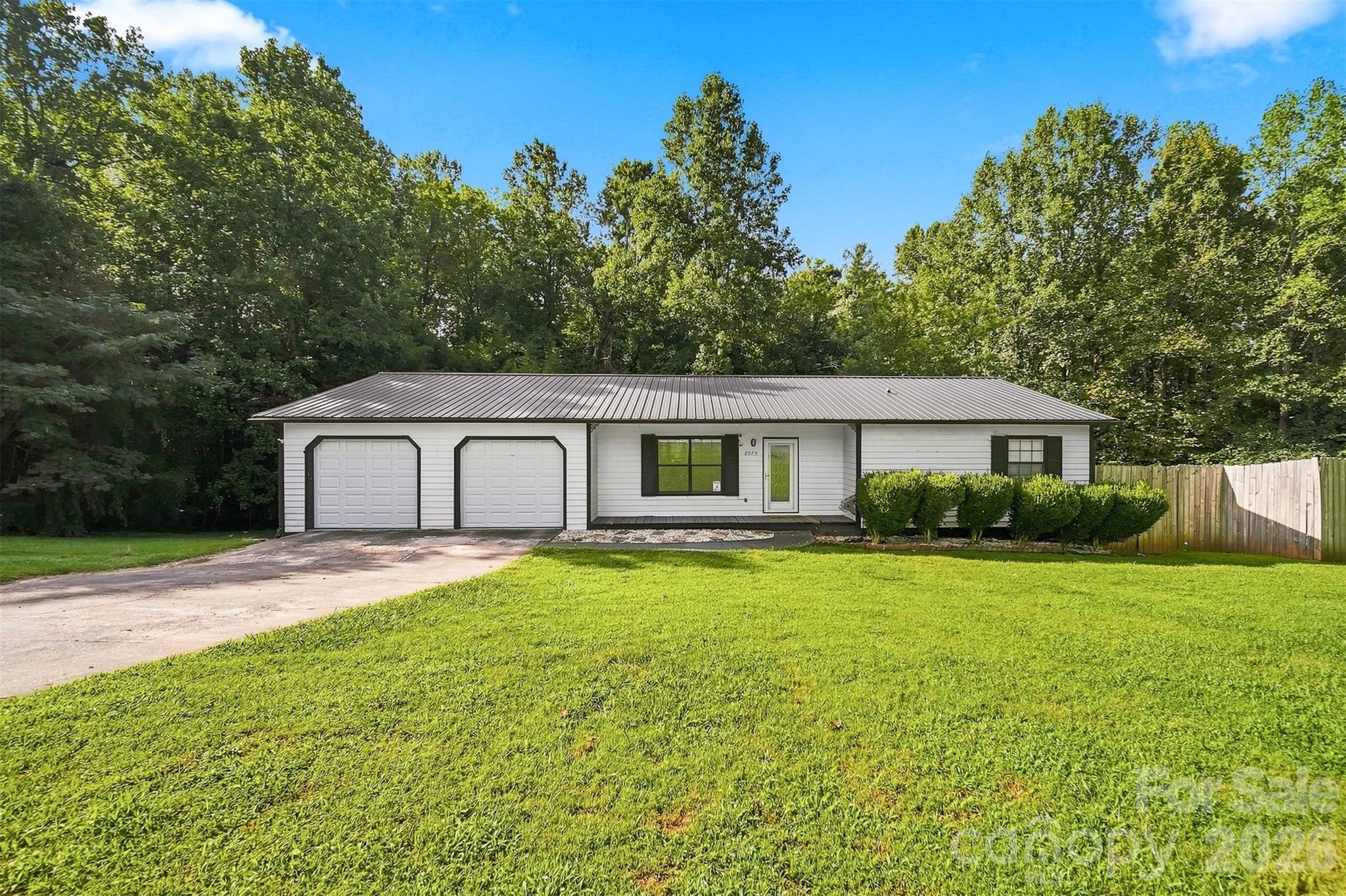 2075 South Fork Drive Property Photo 3