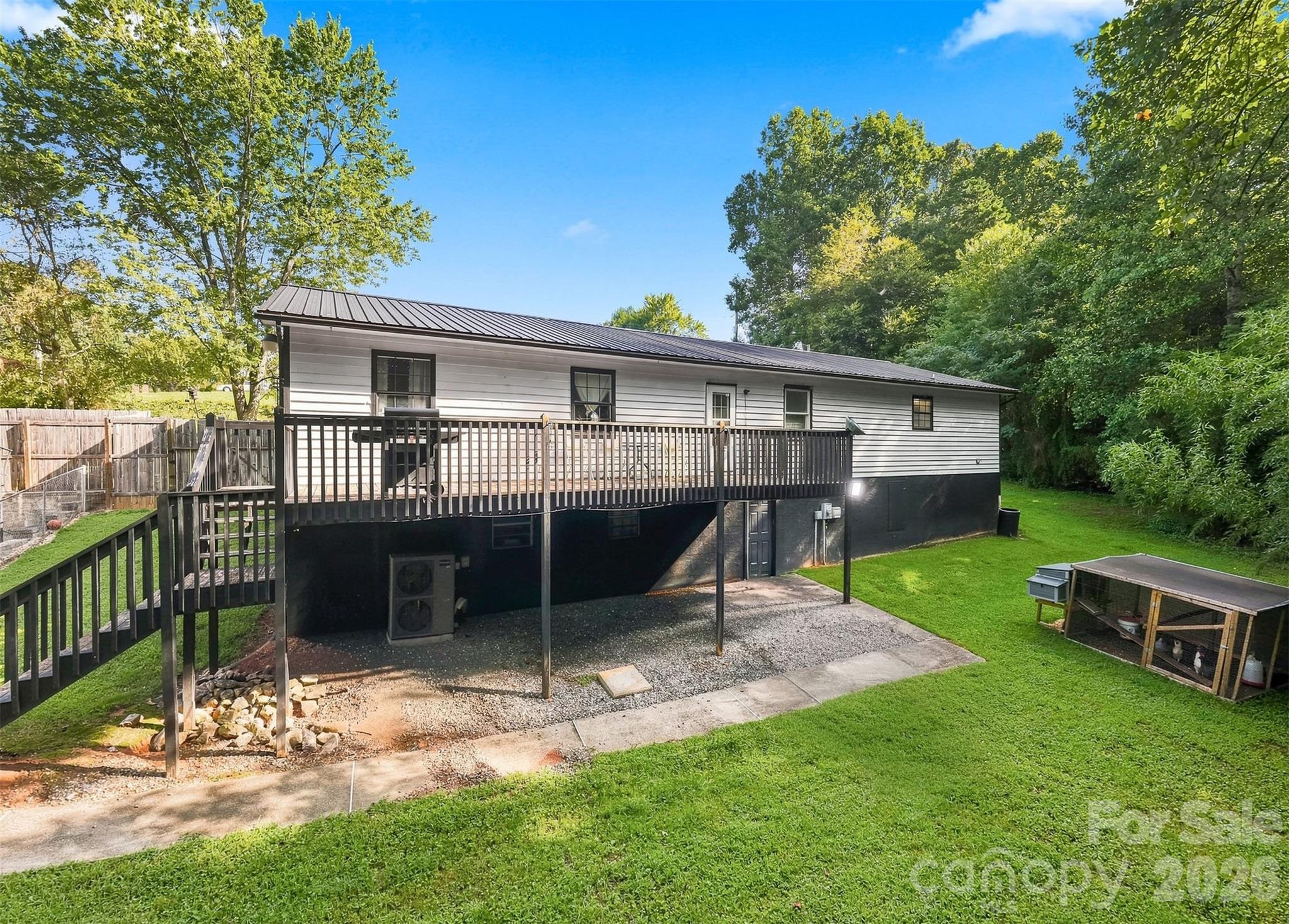 2075 South Fork Drive Property Photo 4