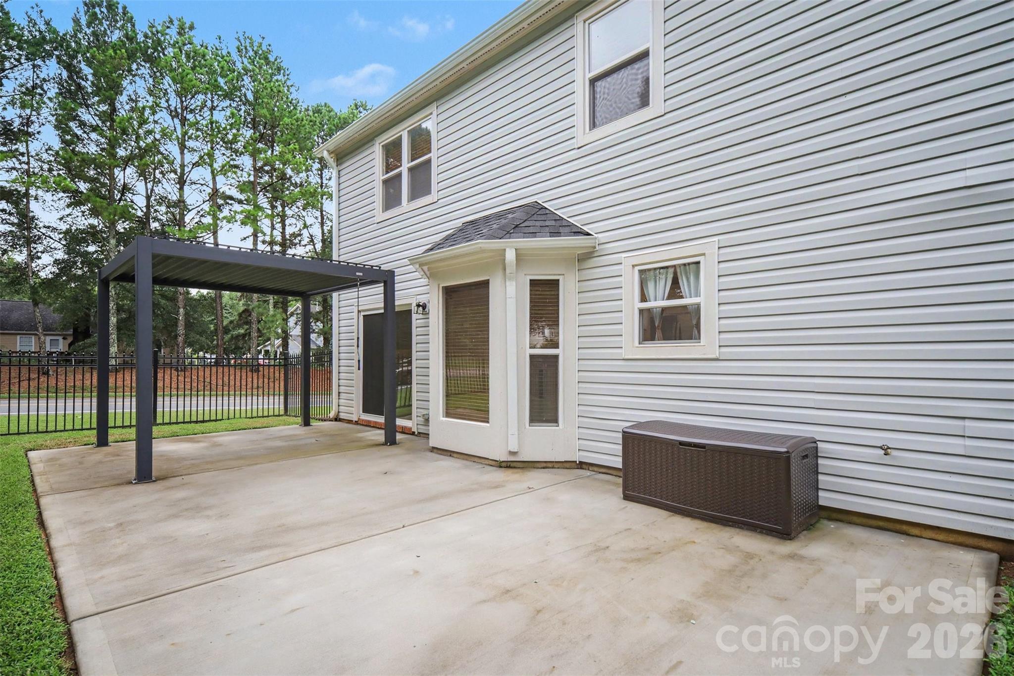 8500 Woodhill Manor Court Property Photo 38