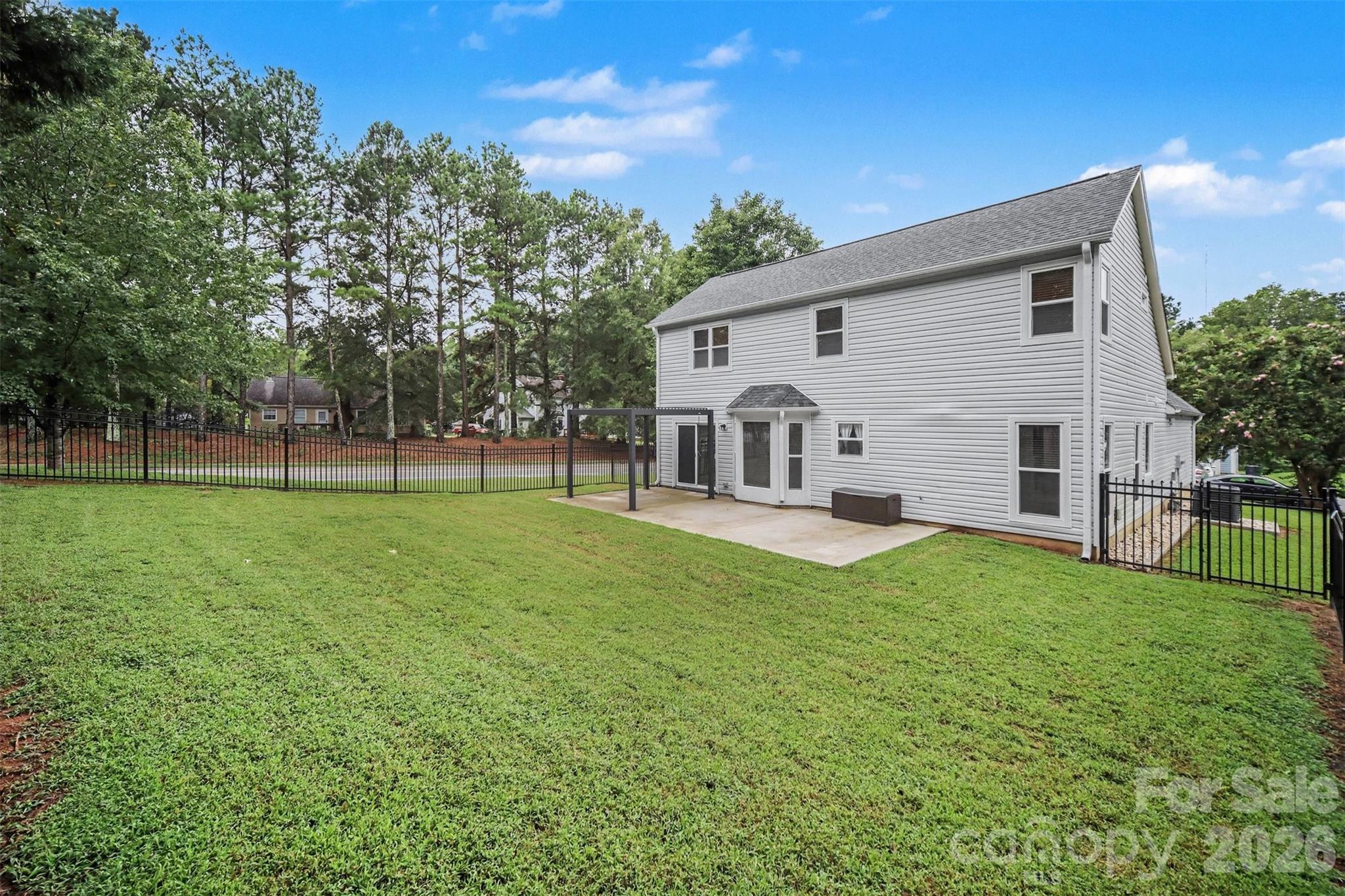 8500 Woodhill Manor Court Property Photo 40