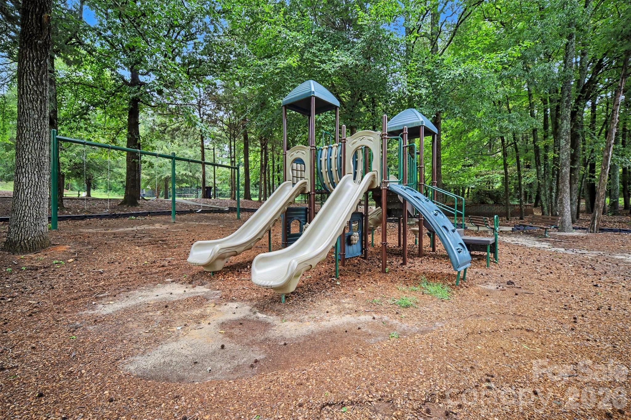 8500 Woodhill Manor Court Property Photo 46