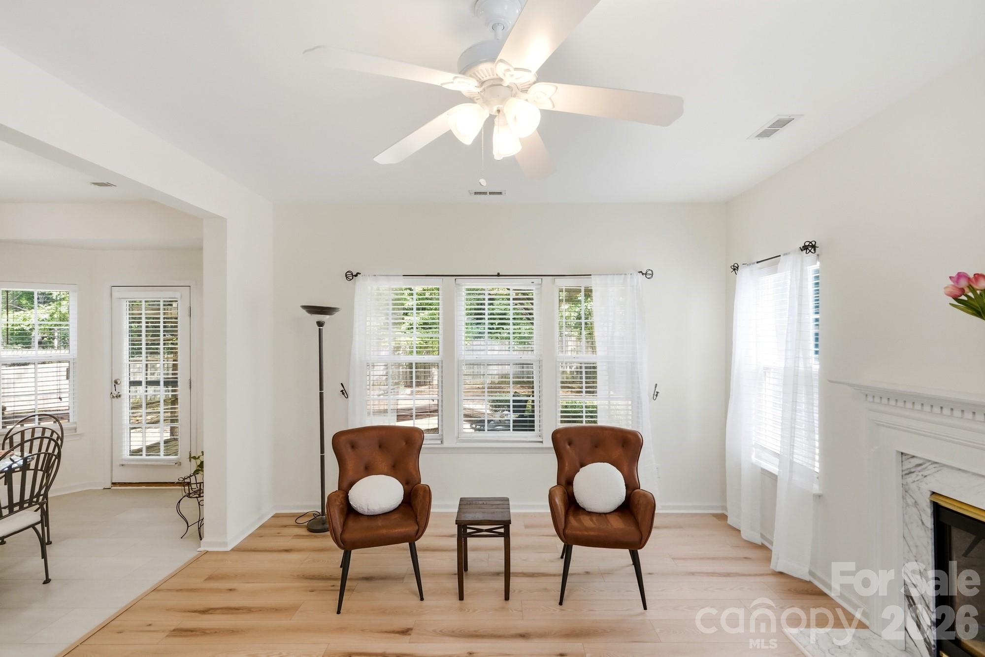 7202 Red Bush Court Property Photo 8