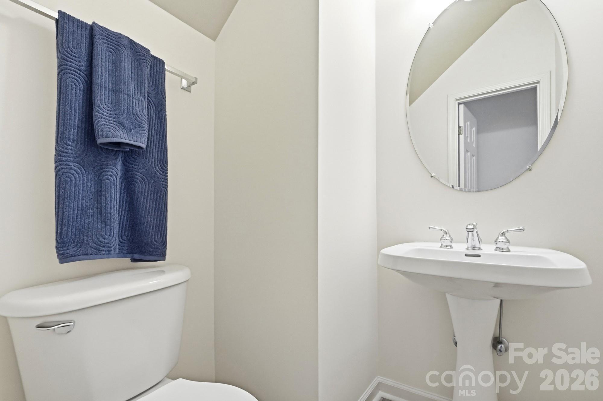 7202 Red Bush Court Property Photo 35