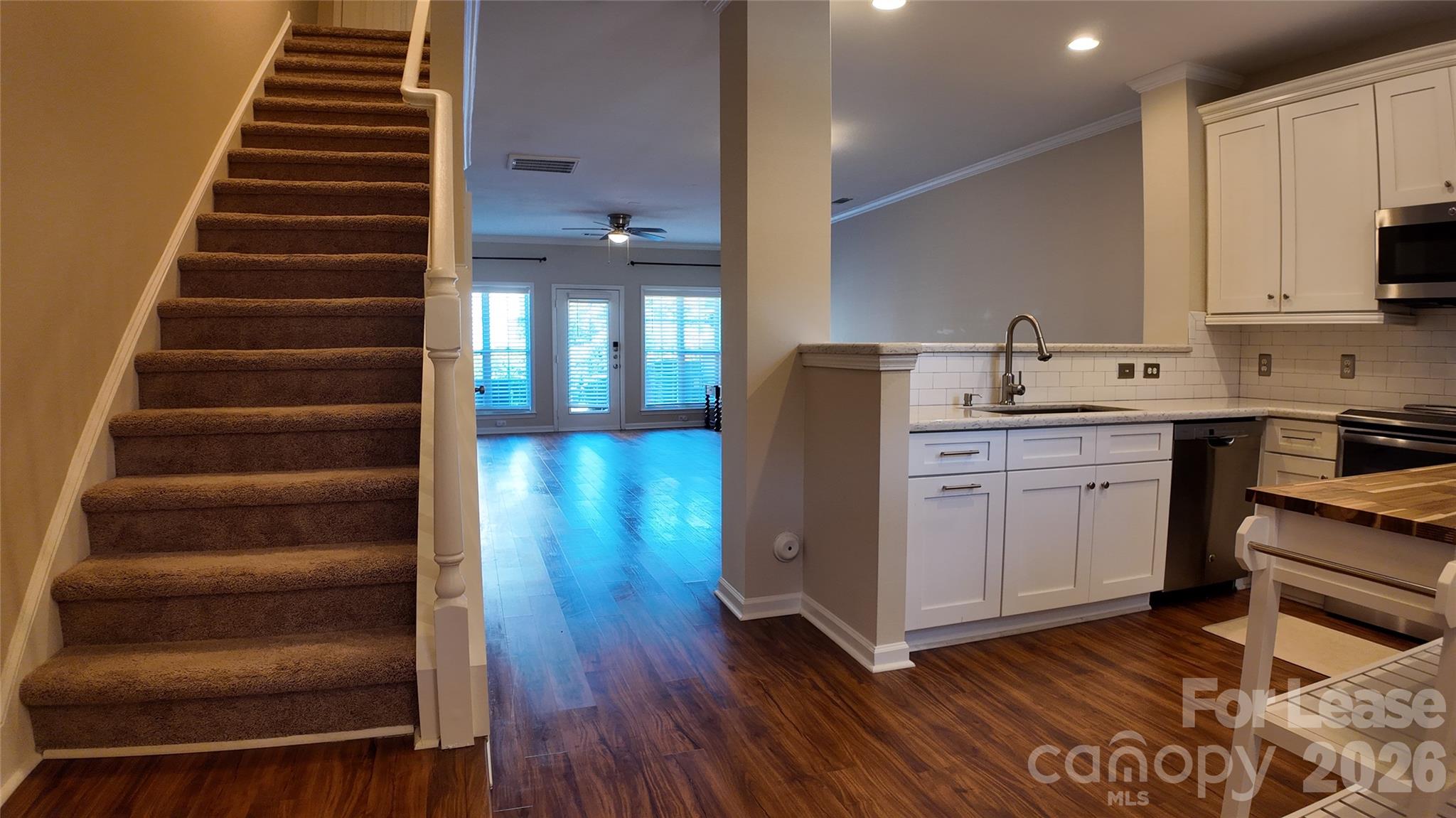 514 Jetton Street Property Photo 4