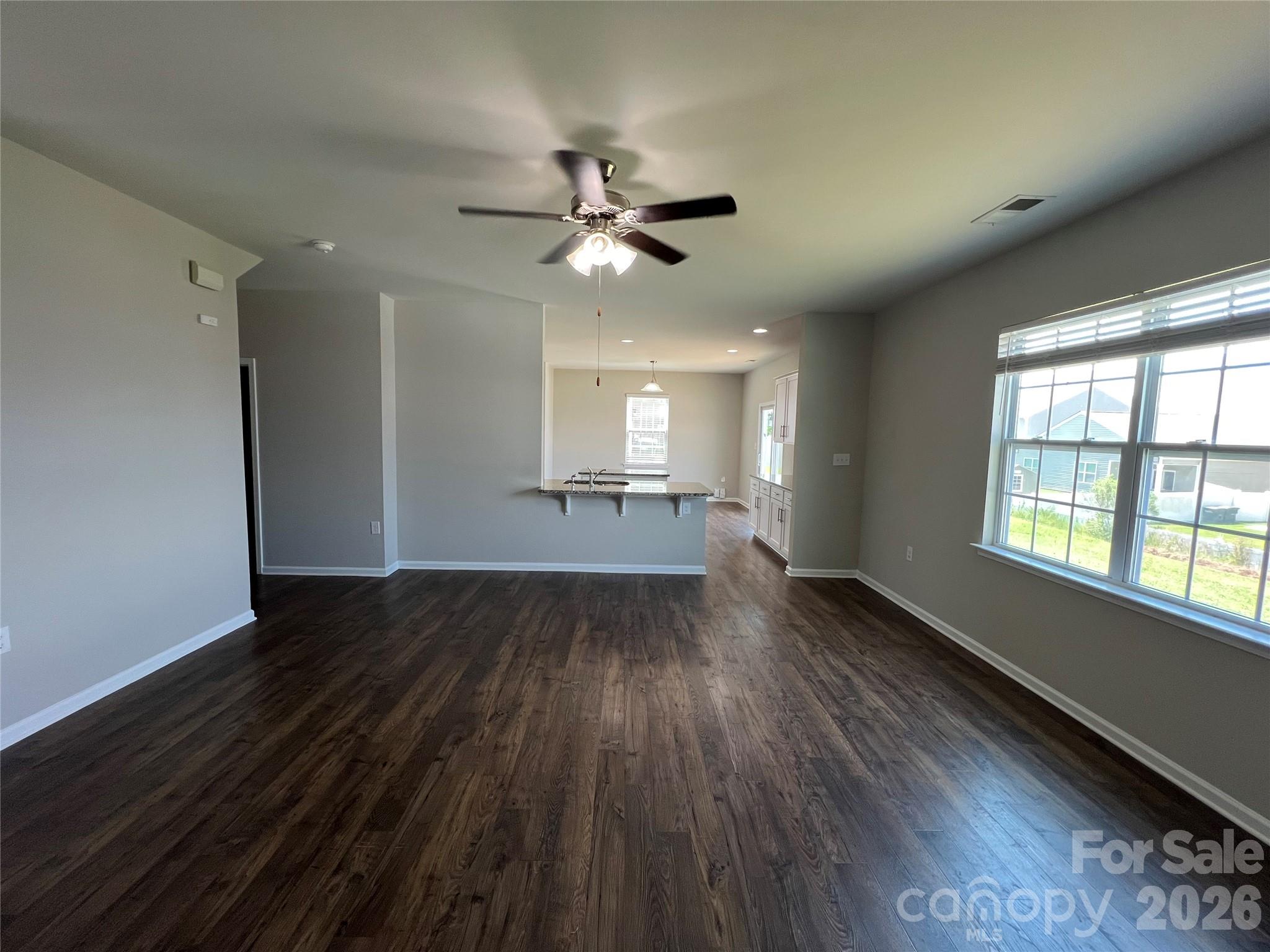 3228 Roan Street Property Photo 4