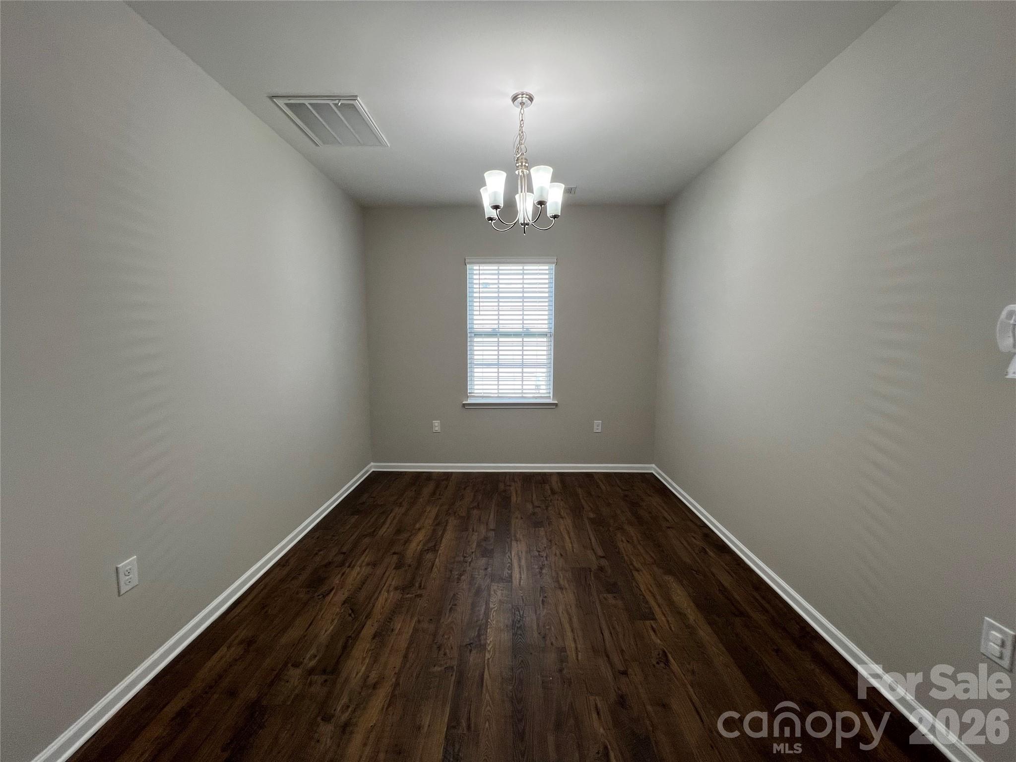 3228 Roan Street Property Photo 11