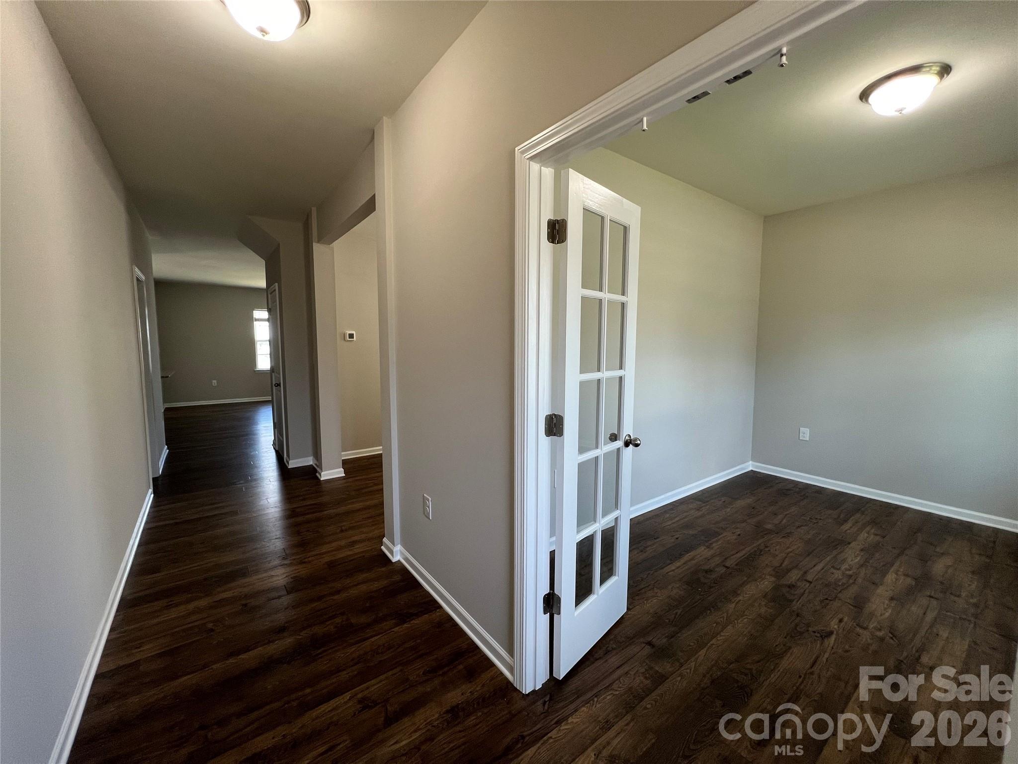 3228 Roan Street Property Photo 14