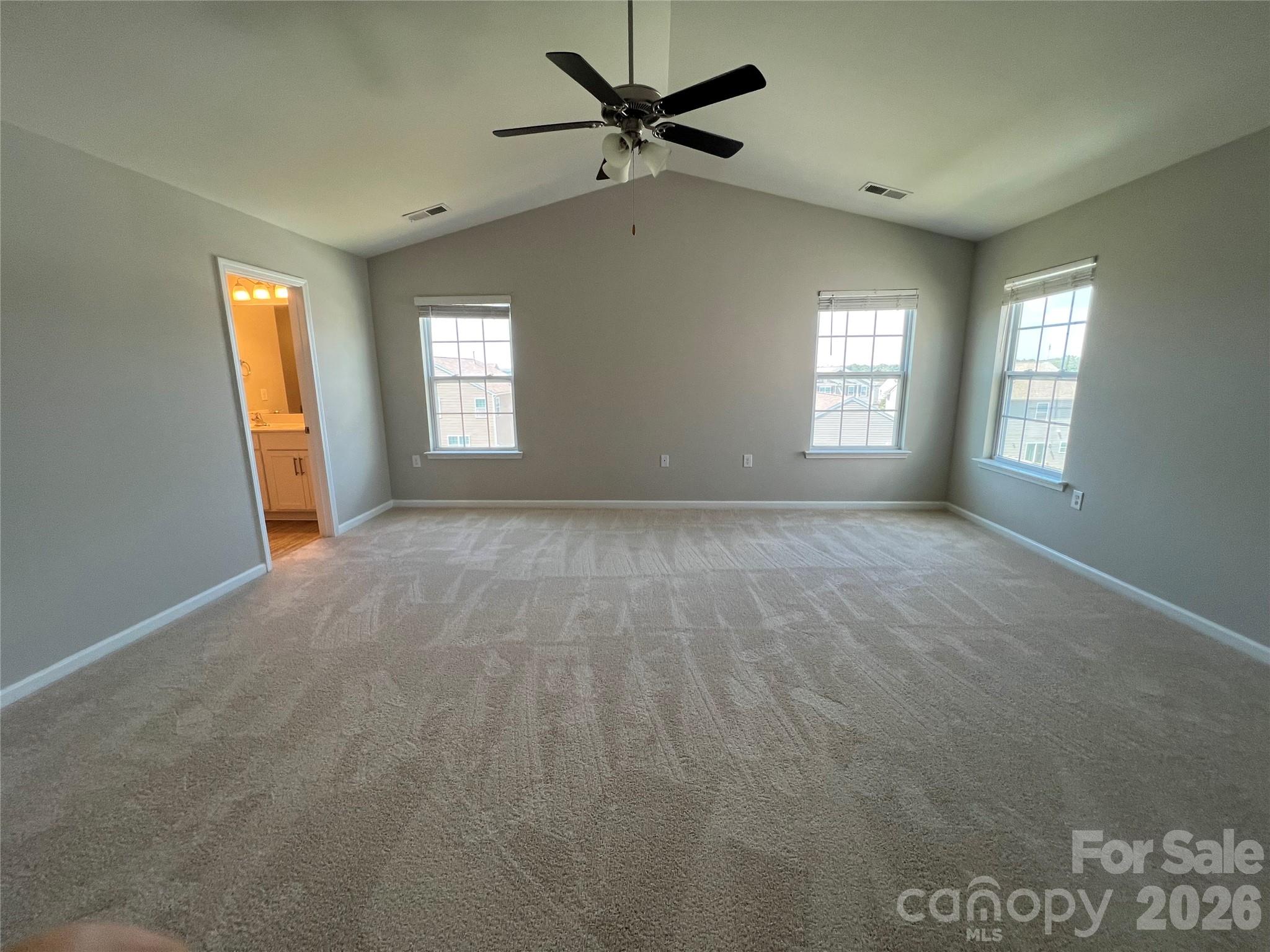3228 Roan Street Property Photo 18