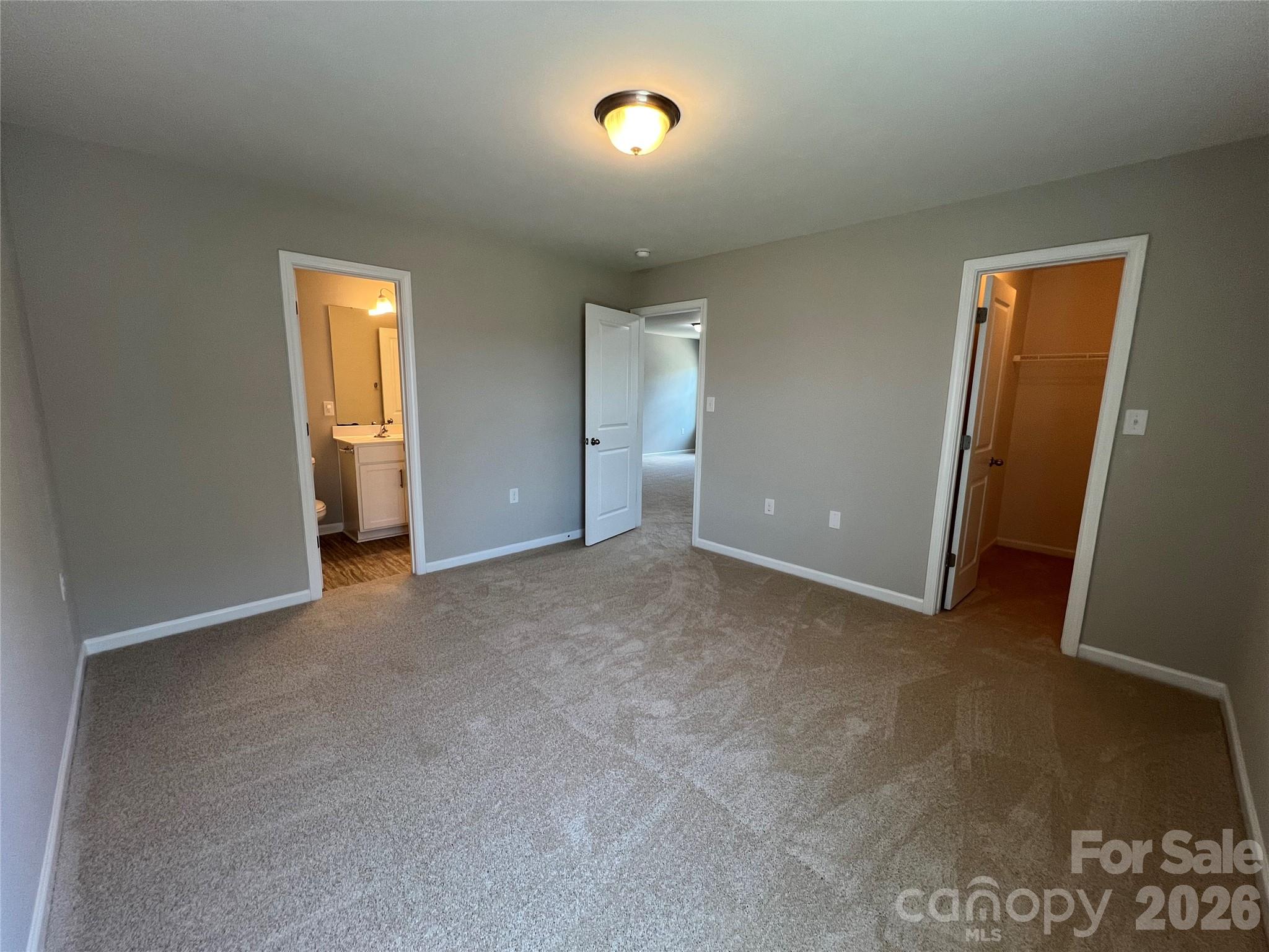 3228 Roan Street Property Photo 32
