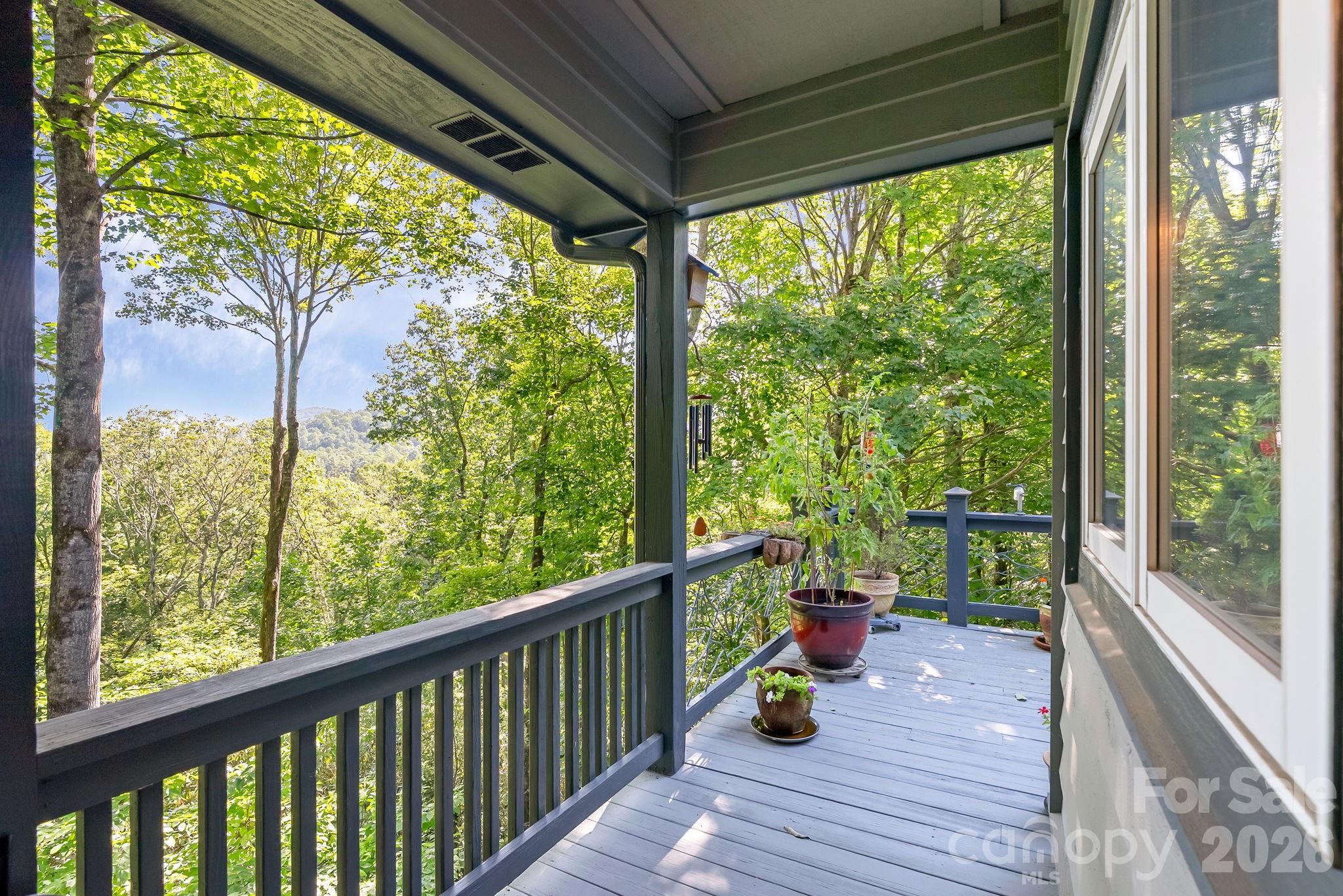 107 Spruce Lane Property Photo 24