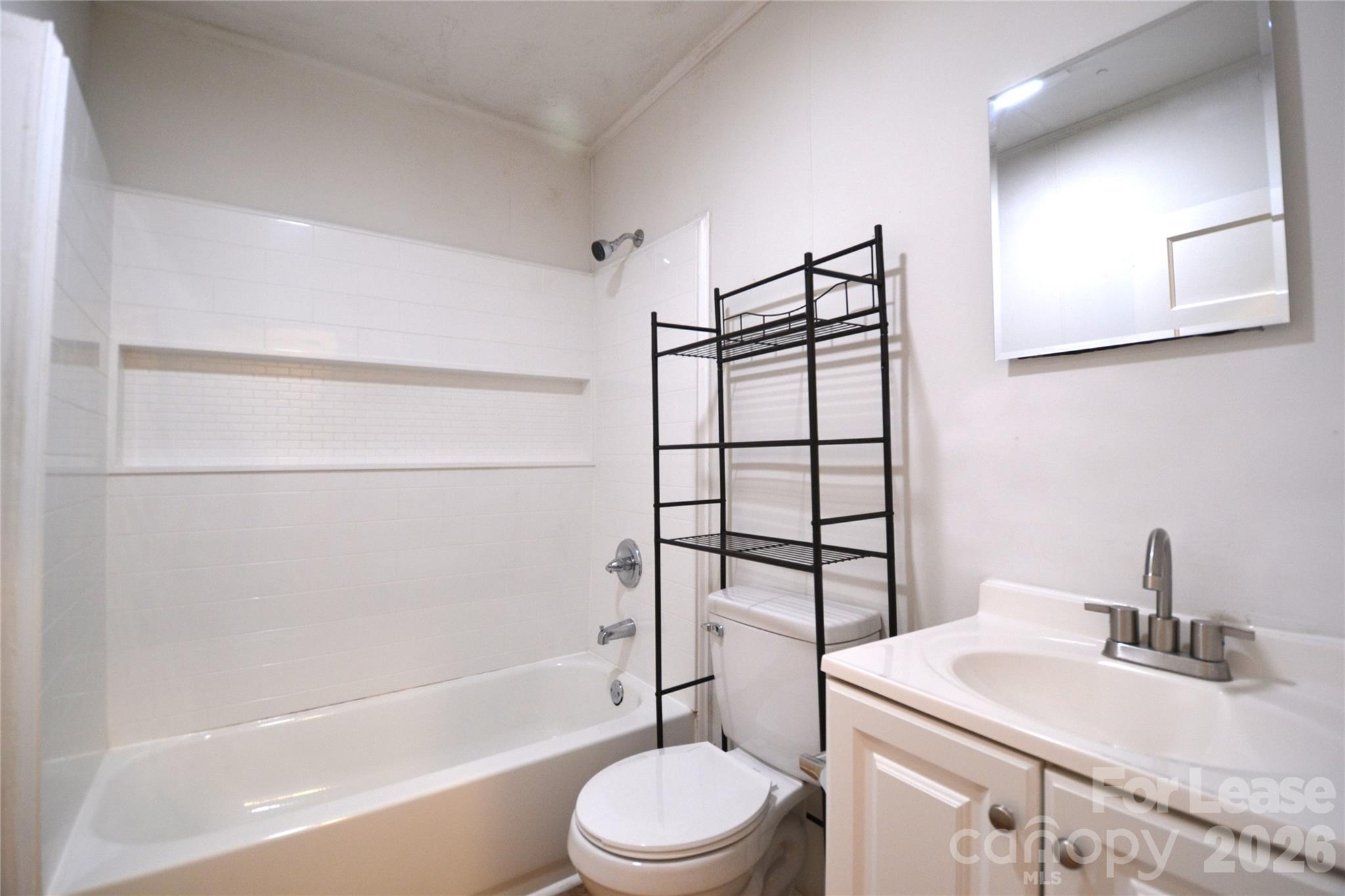 406 W 9th Street Property Photo 18