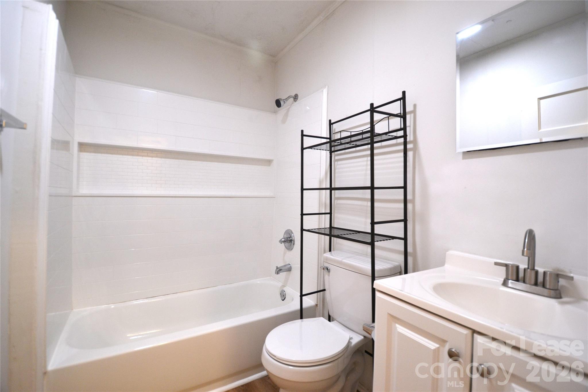 406 W 9th Street Property Photo 19