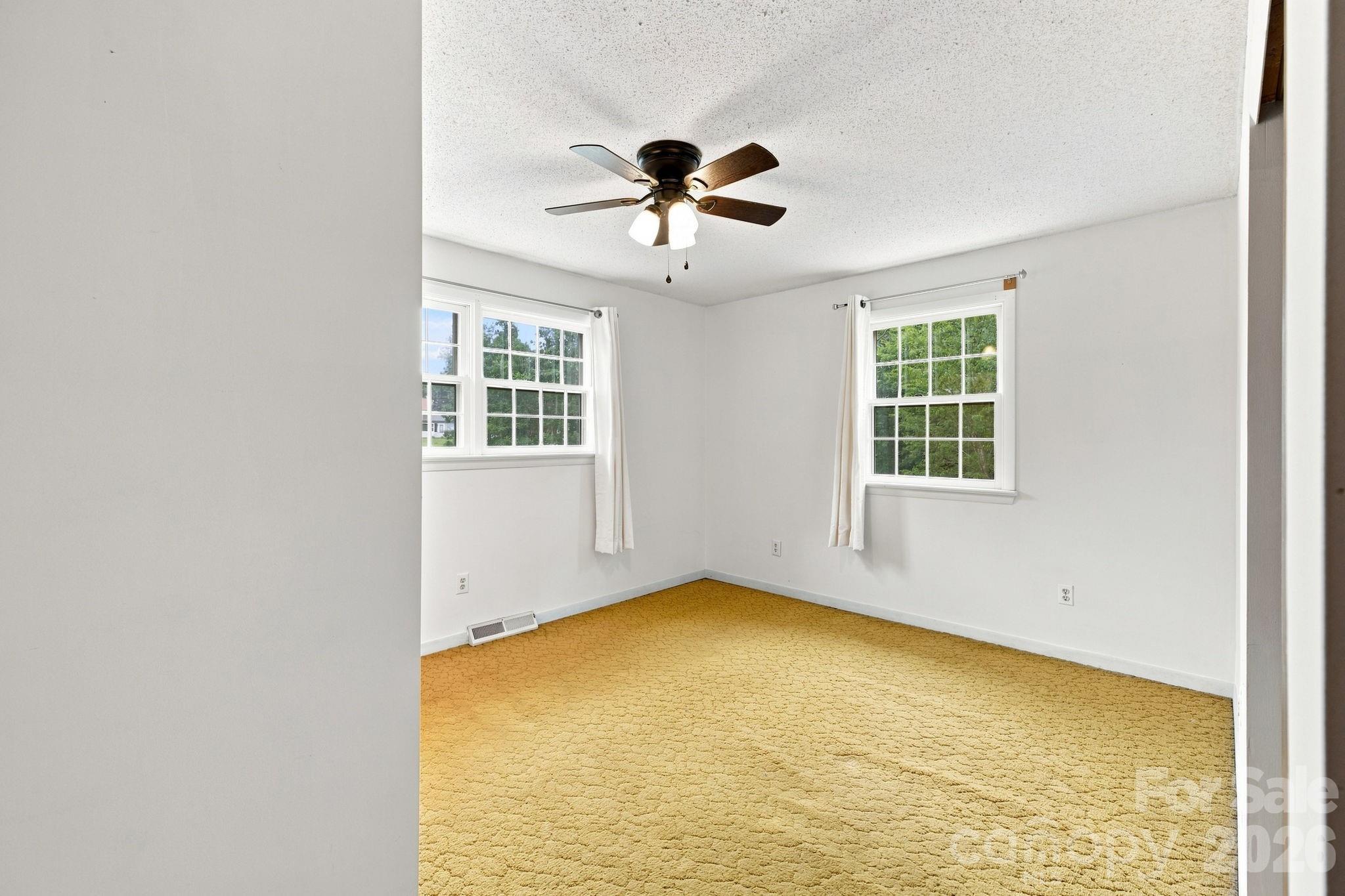 1714 Lazenby Street Property Photo 18