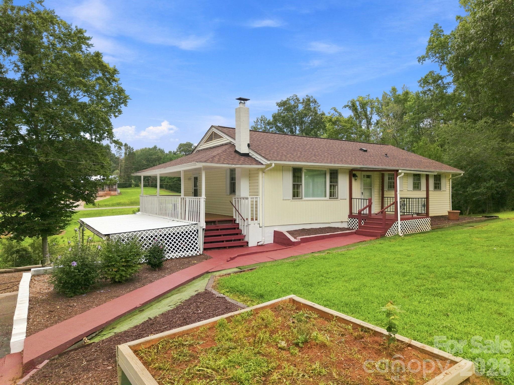 1714 Lazenby Street Property Photo 30