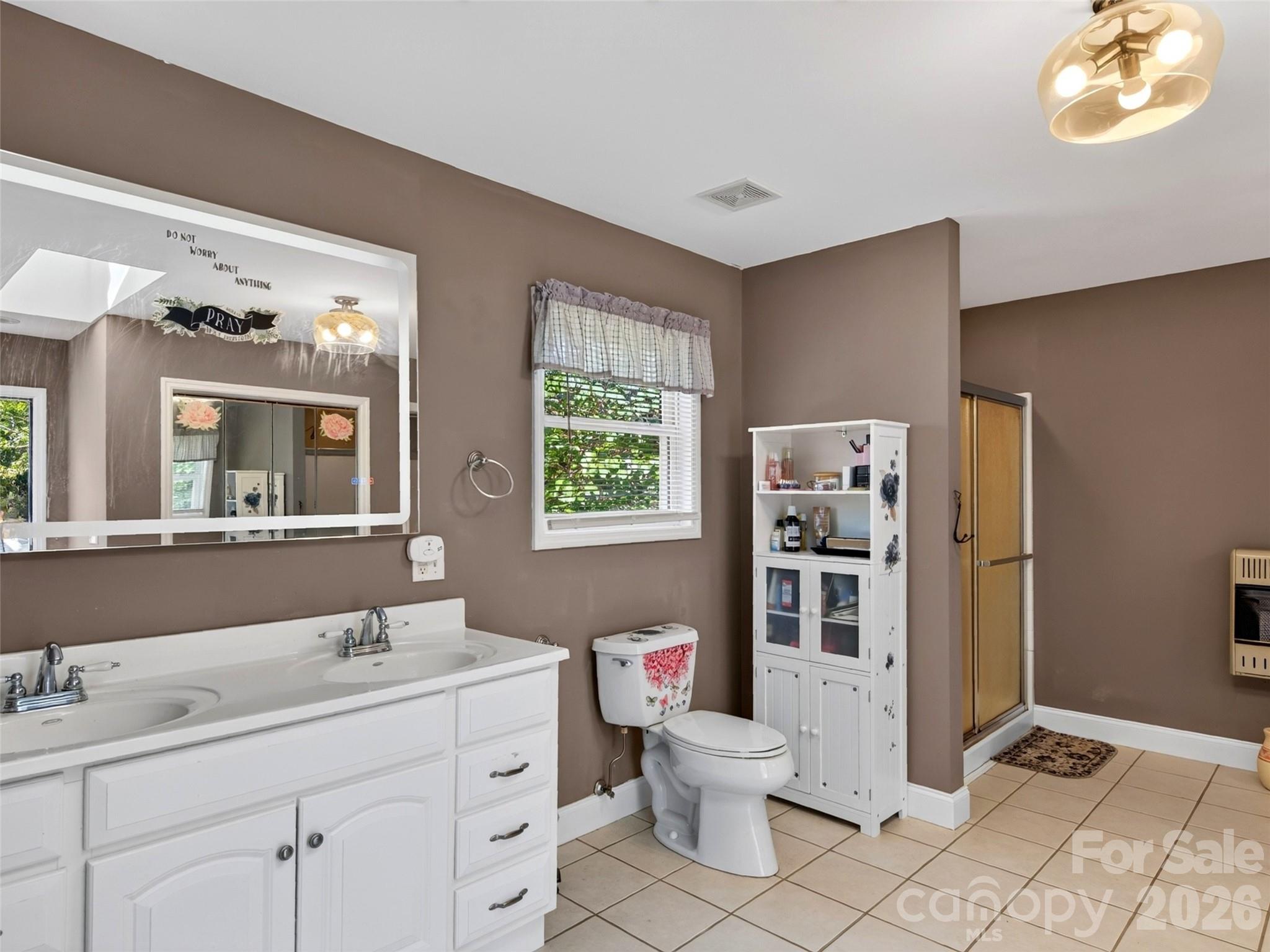 110 E Price Street Property Photo 21
