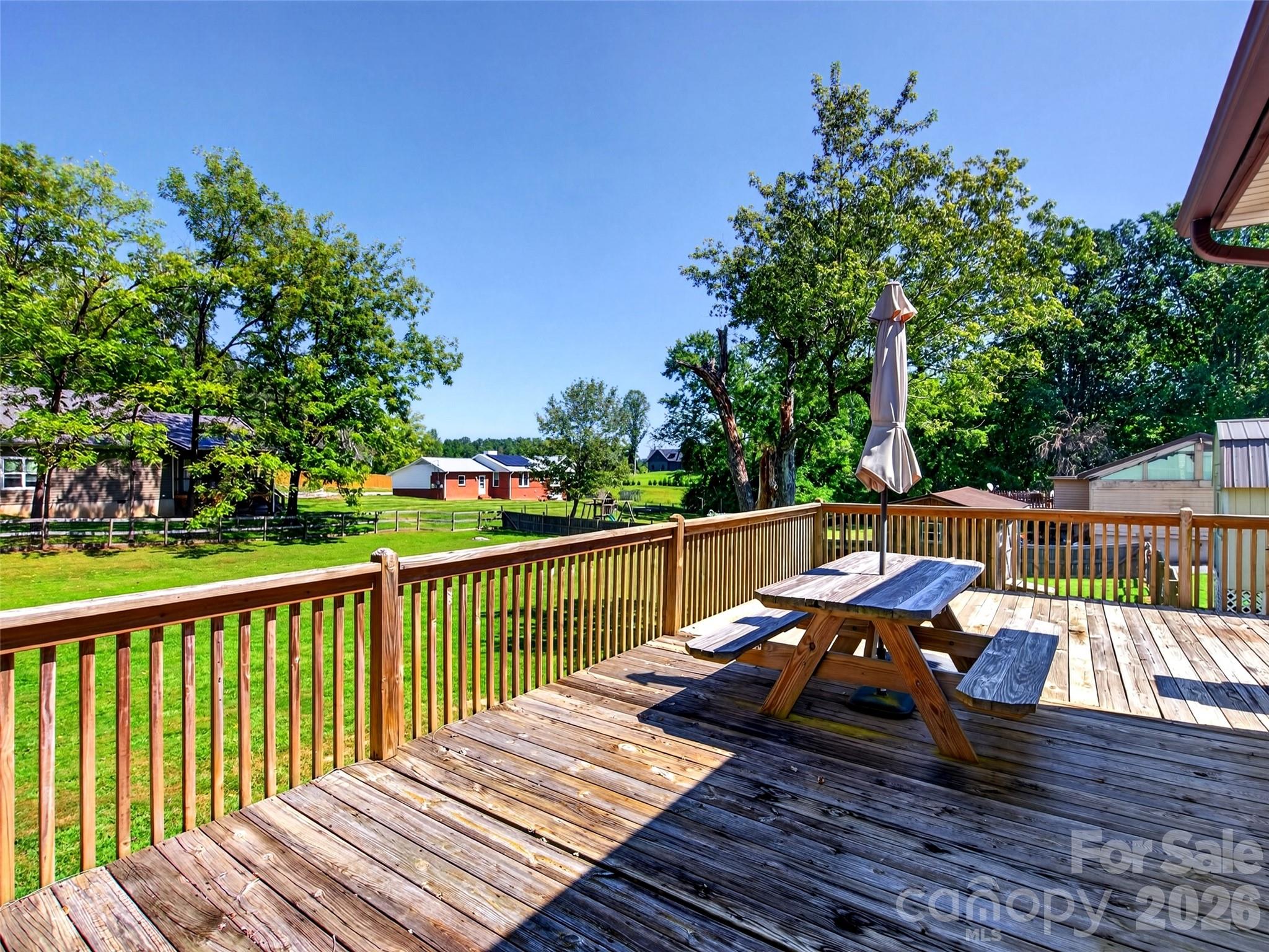 110 E Price Street Property Photo 42