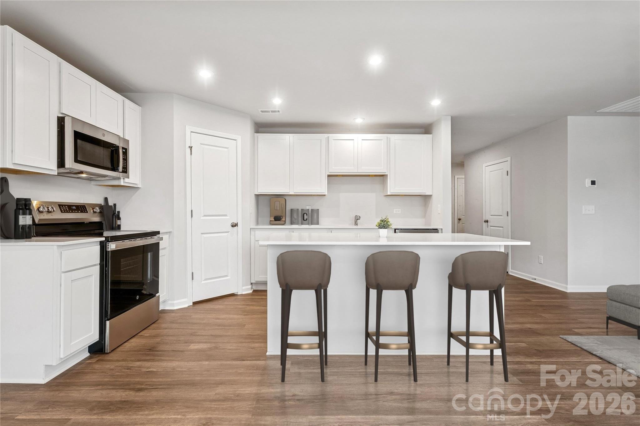 1189 Grebe Road Property Photo 11