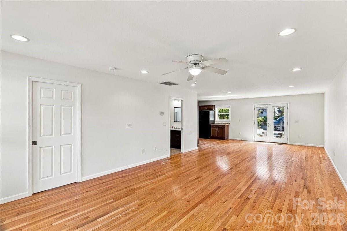 2 Elkmont Place Property Photo 14