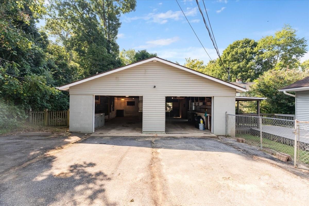 2 Elkmont Place Property Photo 27