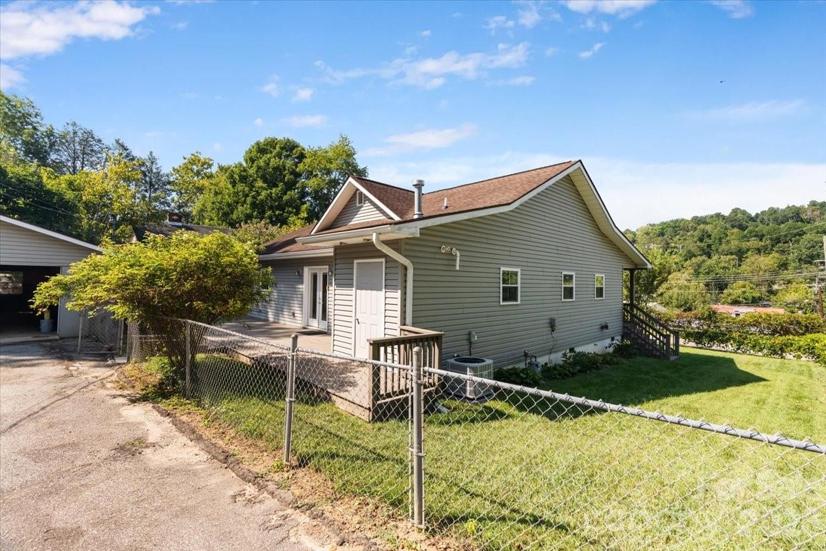 2 Elkmont Place Property Photo 35