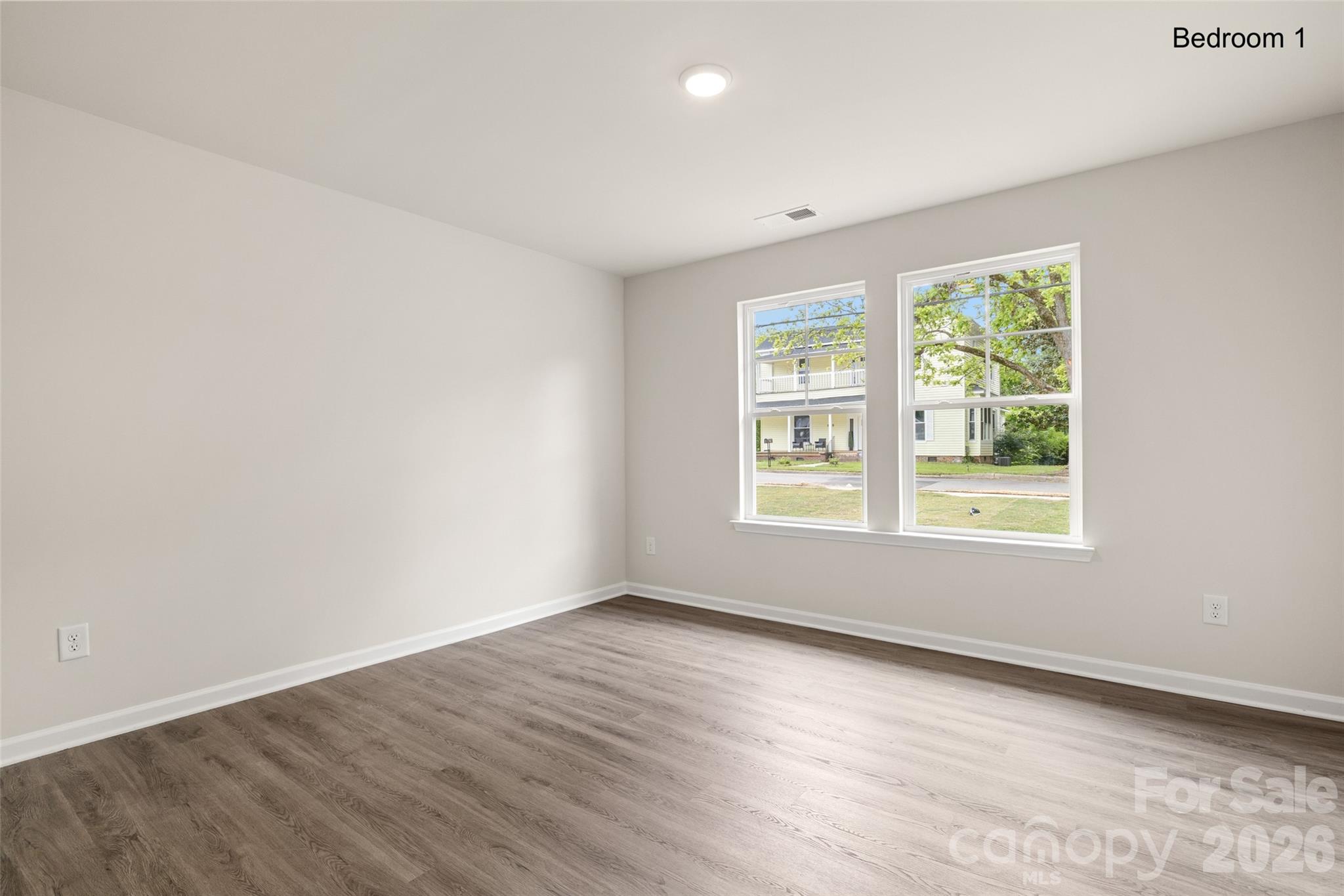 1725 Evans Drive Property Photo 10