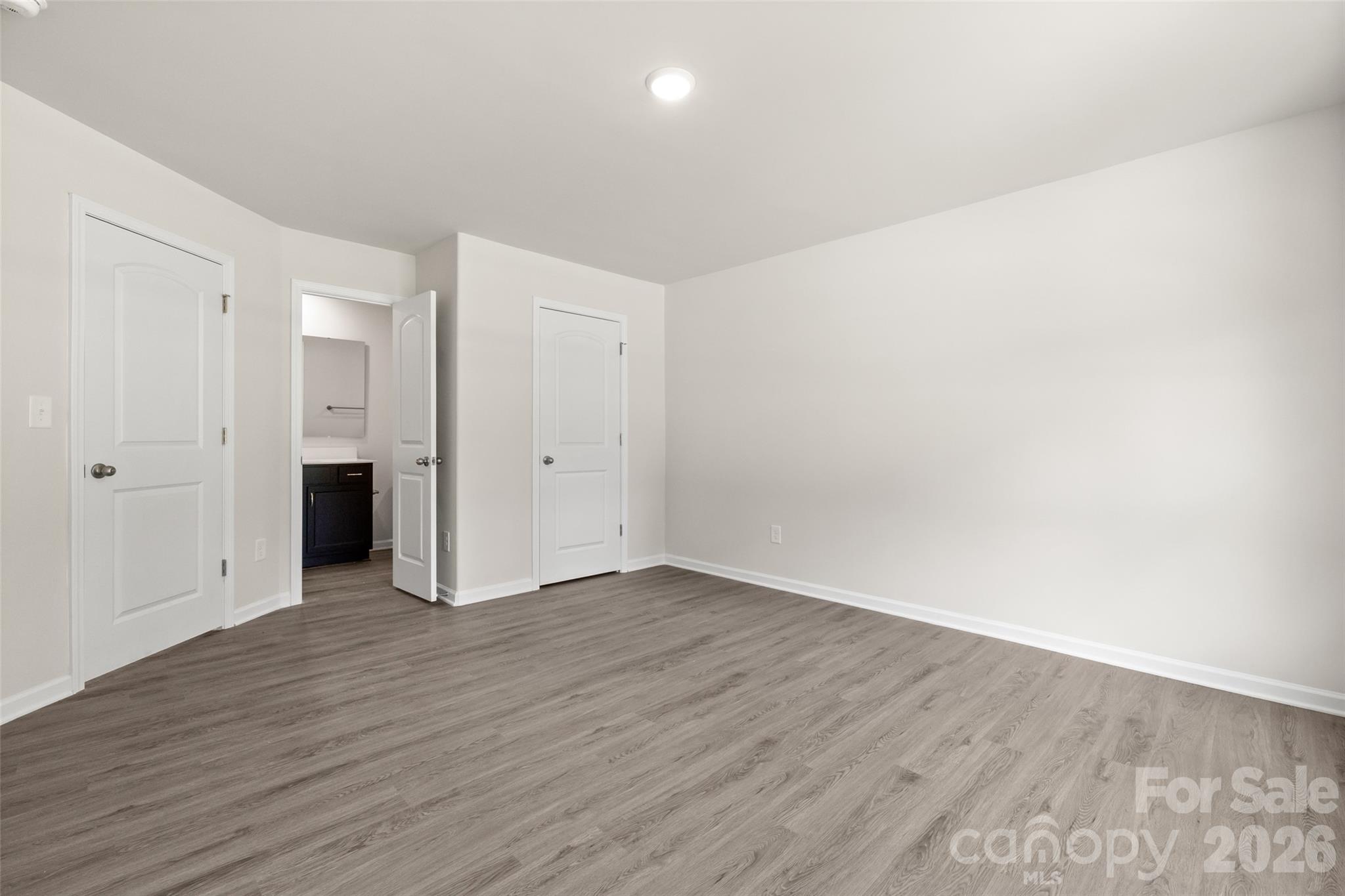 1725 Evans Drive Property Photo 11