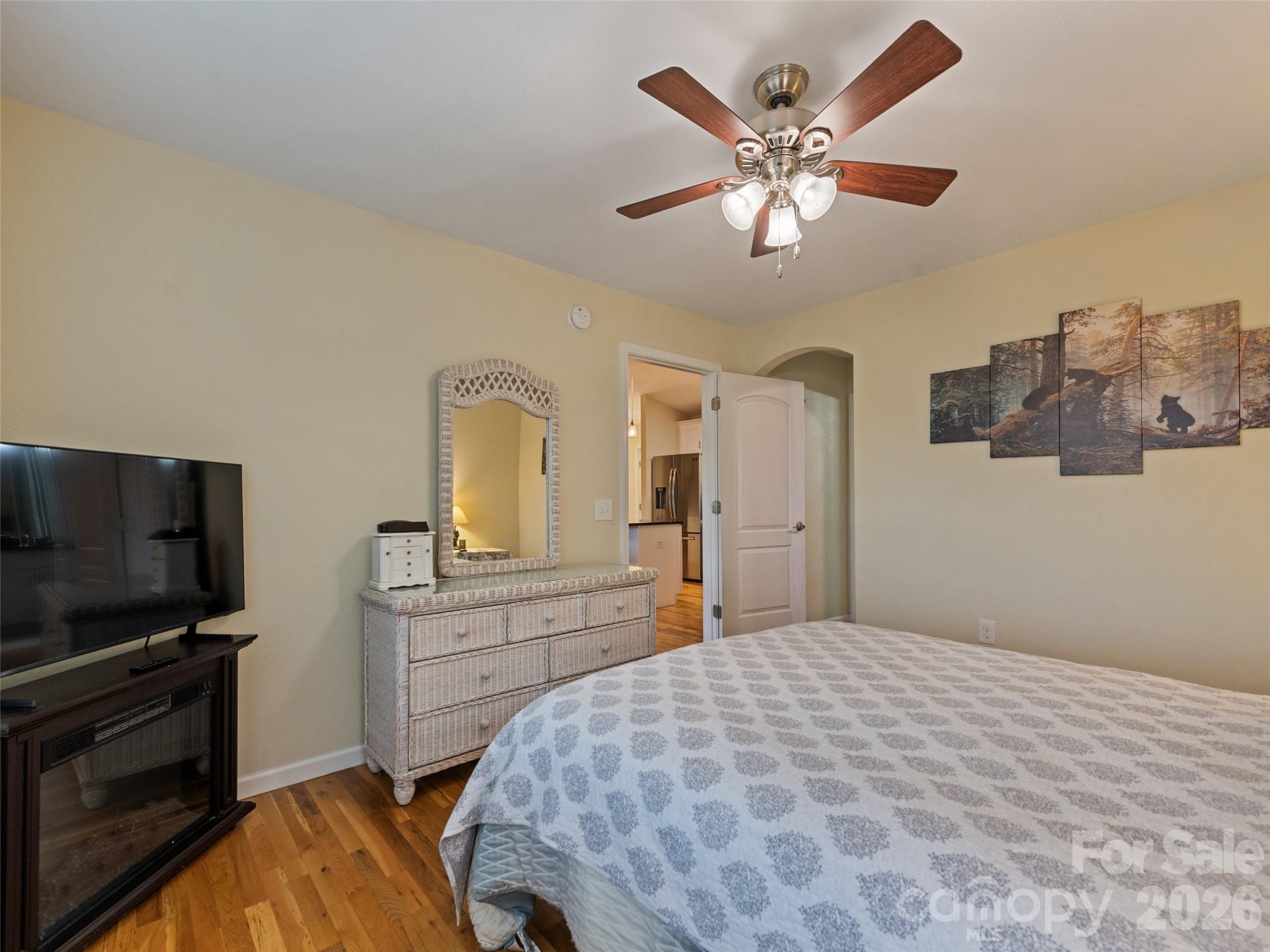 404 Loop Road Property Photo 13