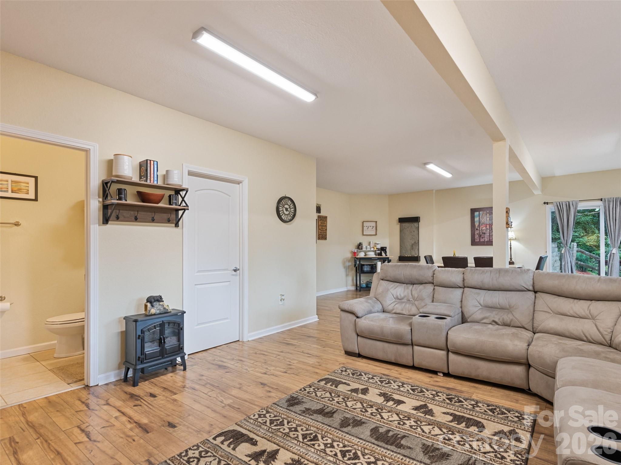 404 Loop Road Property Photo 27