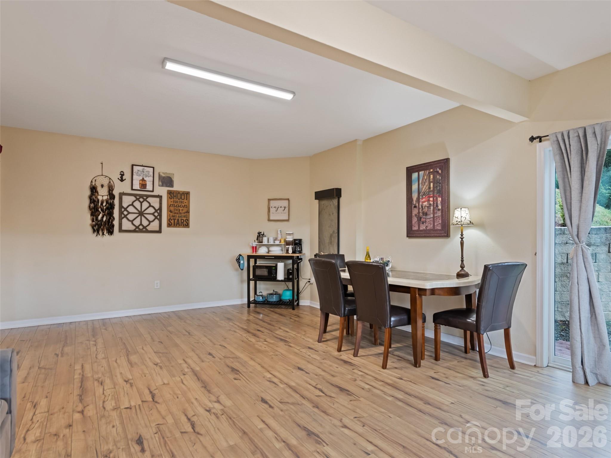 404 Loop Road Property Photo 28