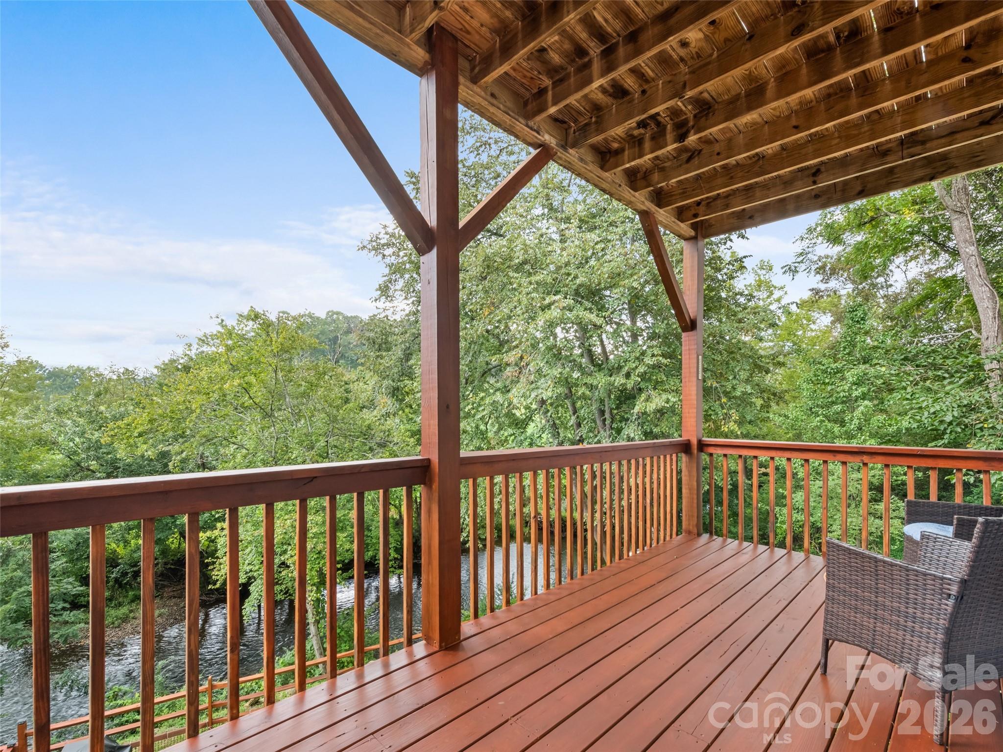 404 Loop Road Property Photo 34