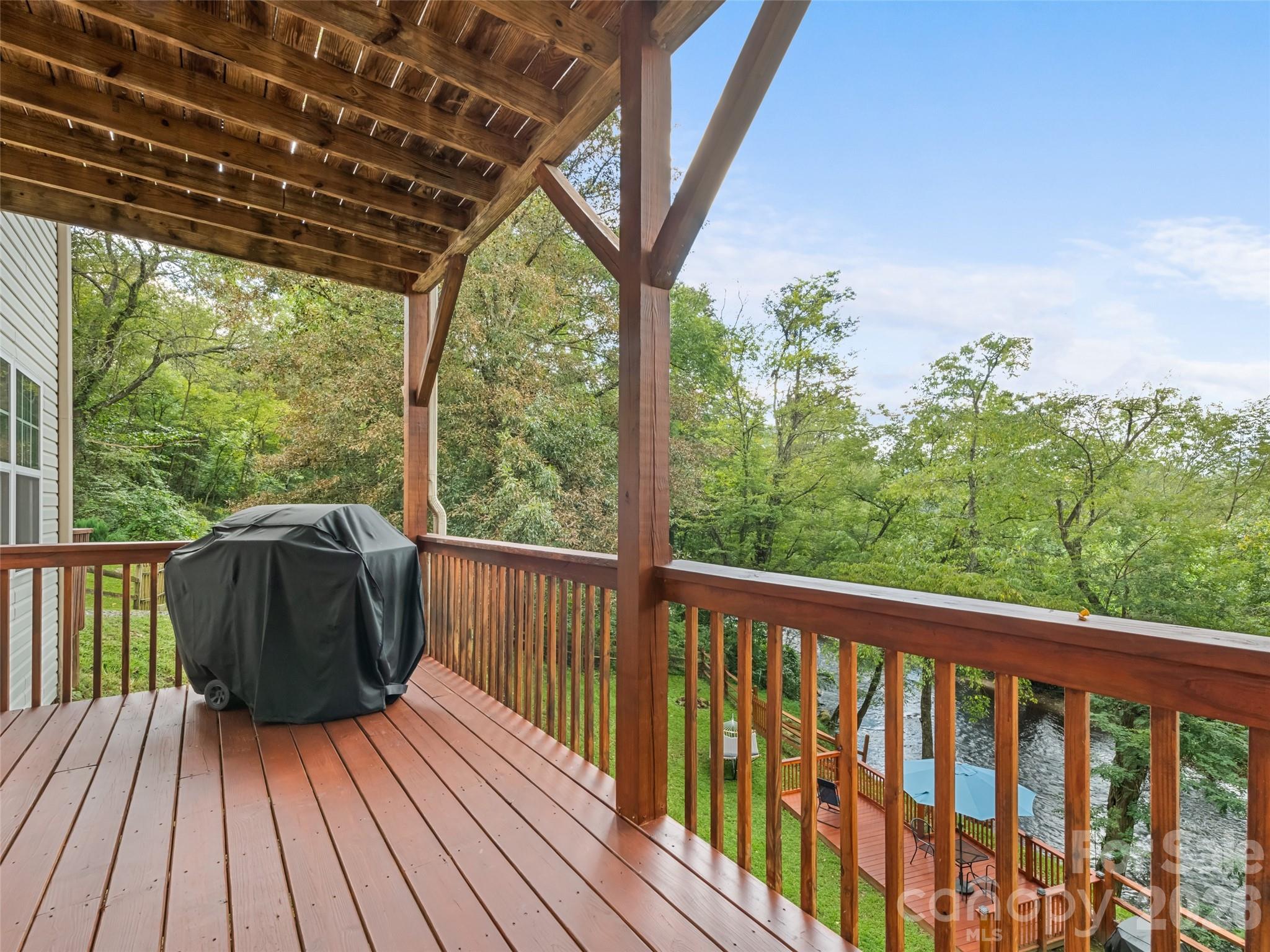 404 Loop Road Property Photo 35
