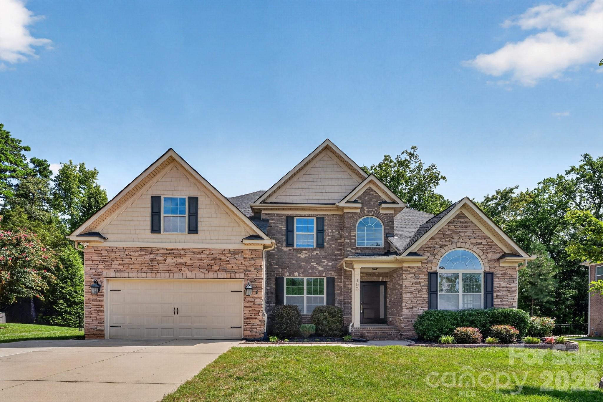 152 Kentmere Lane Property Photo 2