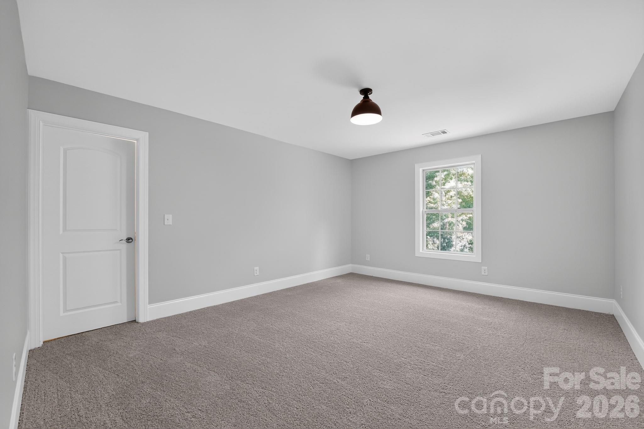 152 Kentmere Lane Property Photo 18
