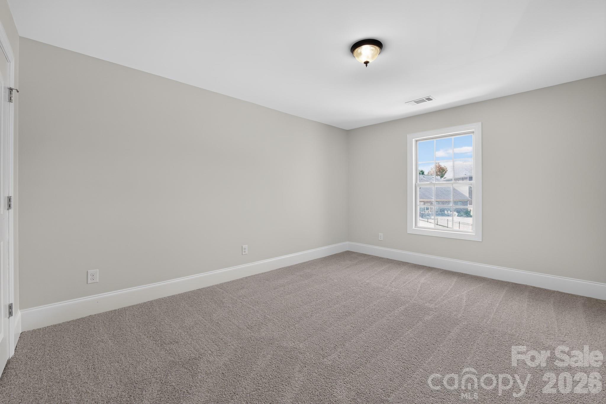 152 Kentmere Lane Property Photo 20