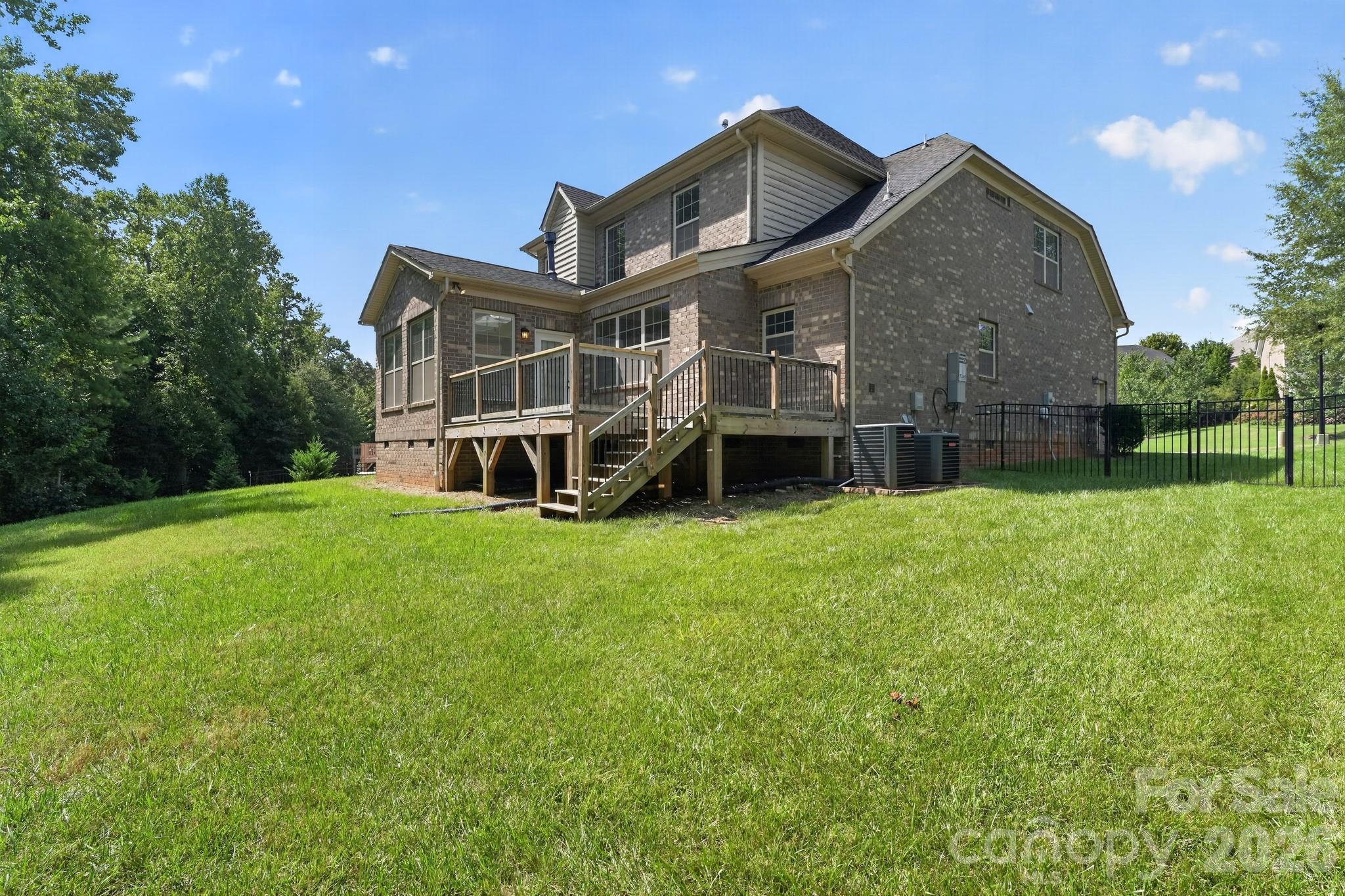 152 Kentmere Lane Property Photo 33