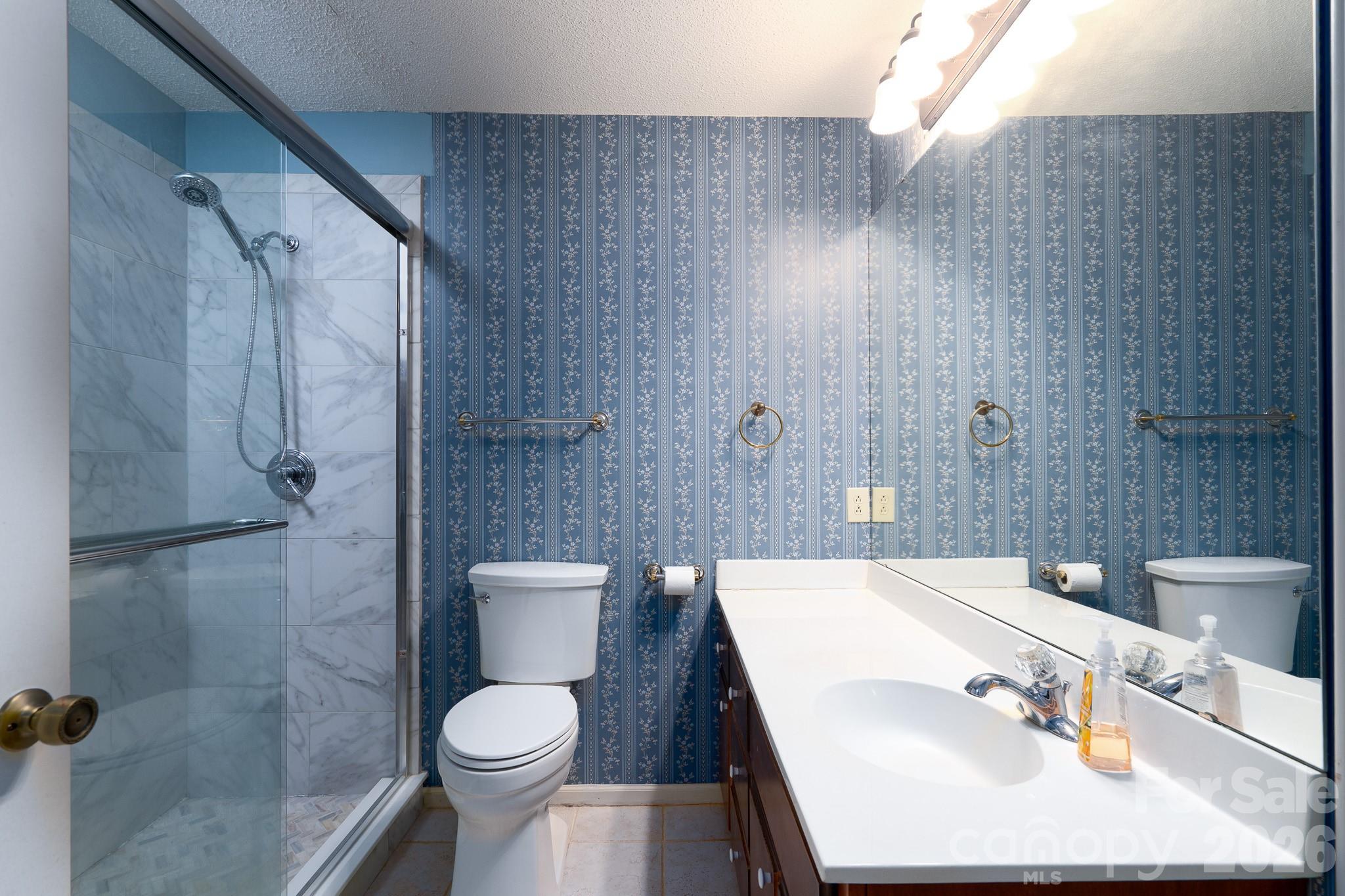 566 Camrose Circle Property Photo 10