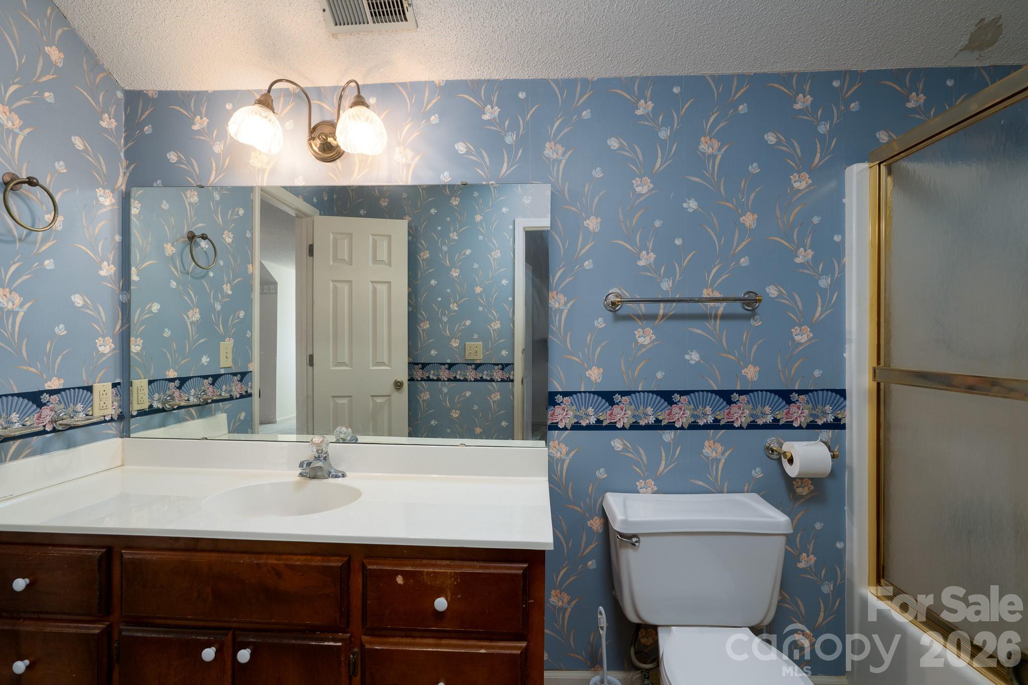 566 Camrose Circle Property Photo 18