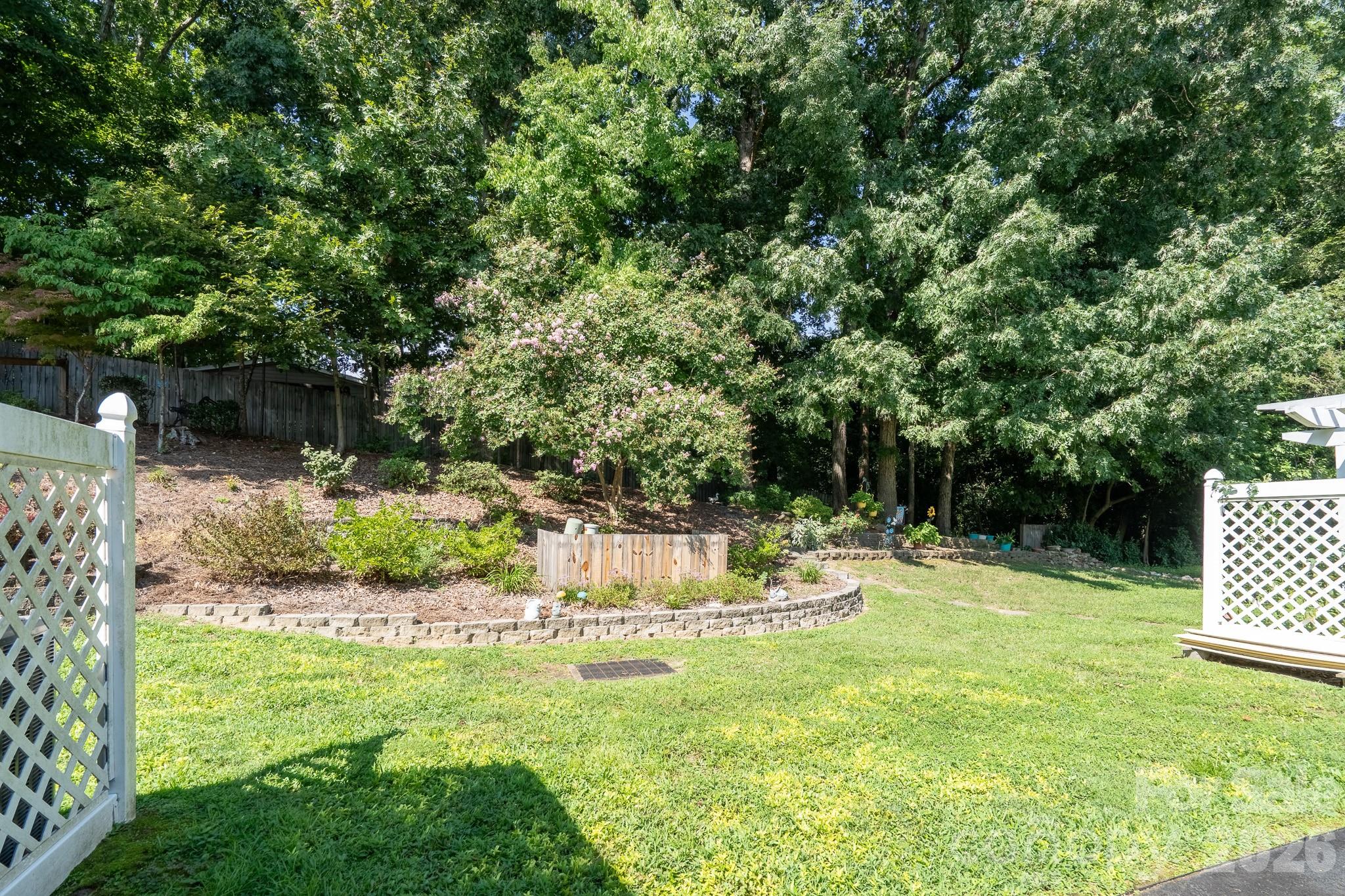 566 Camrose Circle Property Photo 19