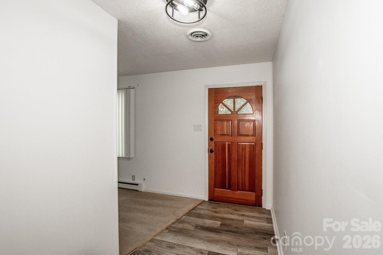 5311 Agner Drive Property Photo 4