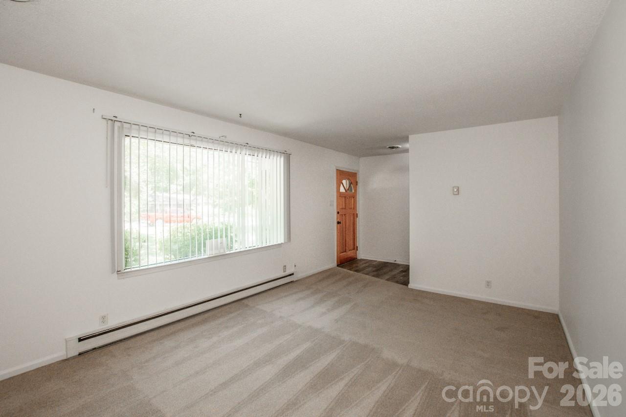 5311 Agner Drive Property Photo 8