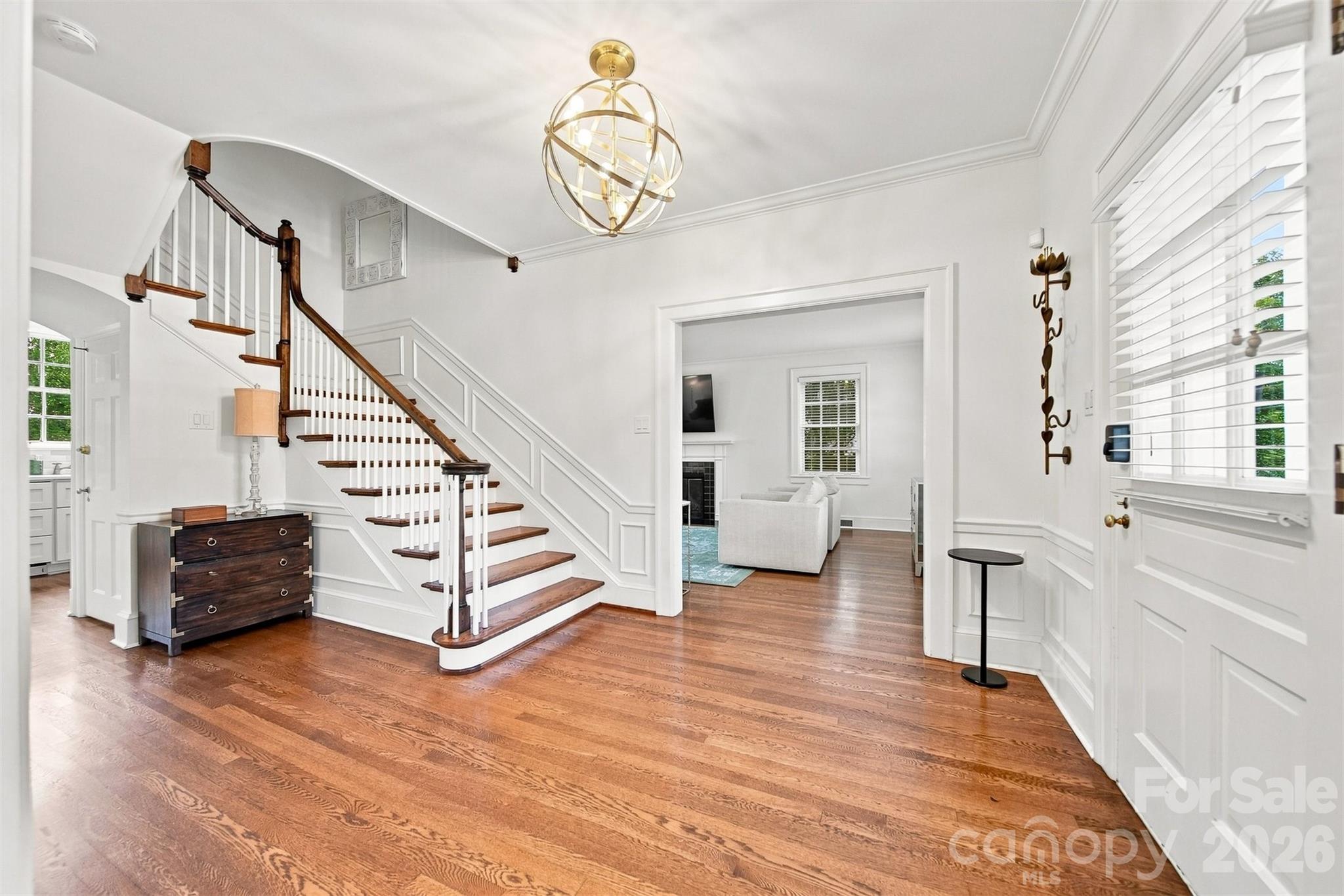 525 2nd Avenue Property Photo 7