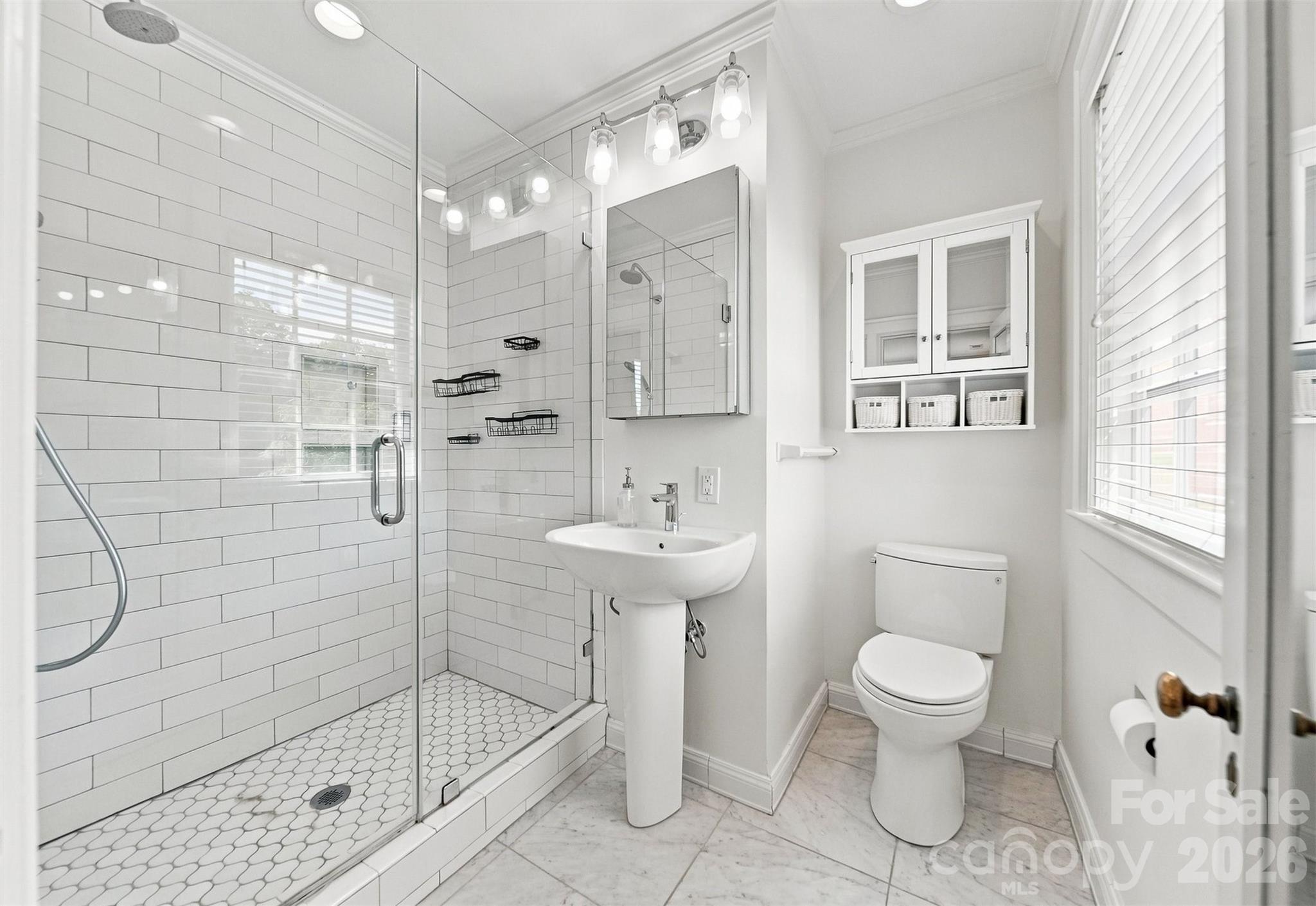 525 2nd Avenue Property Photo 25