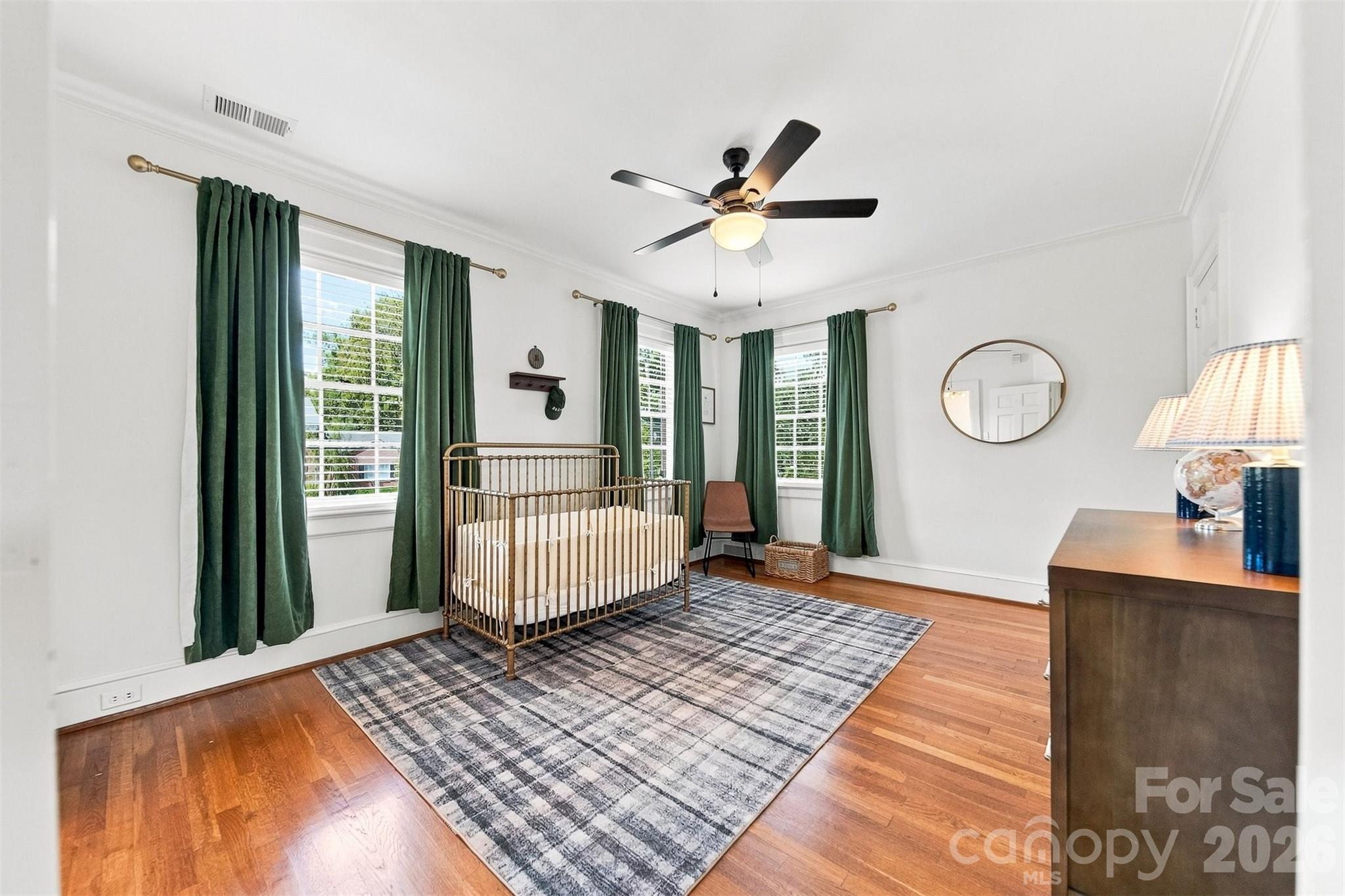 525 2nd Avenue Property Photo 28